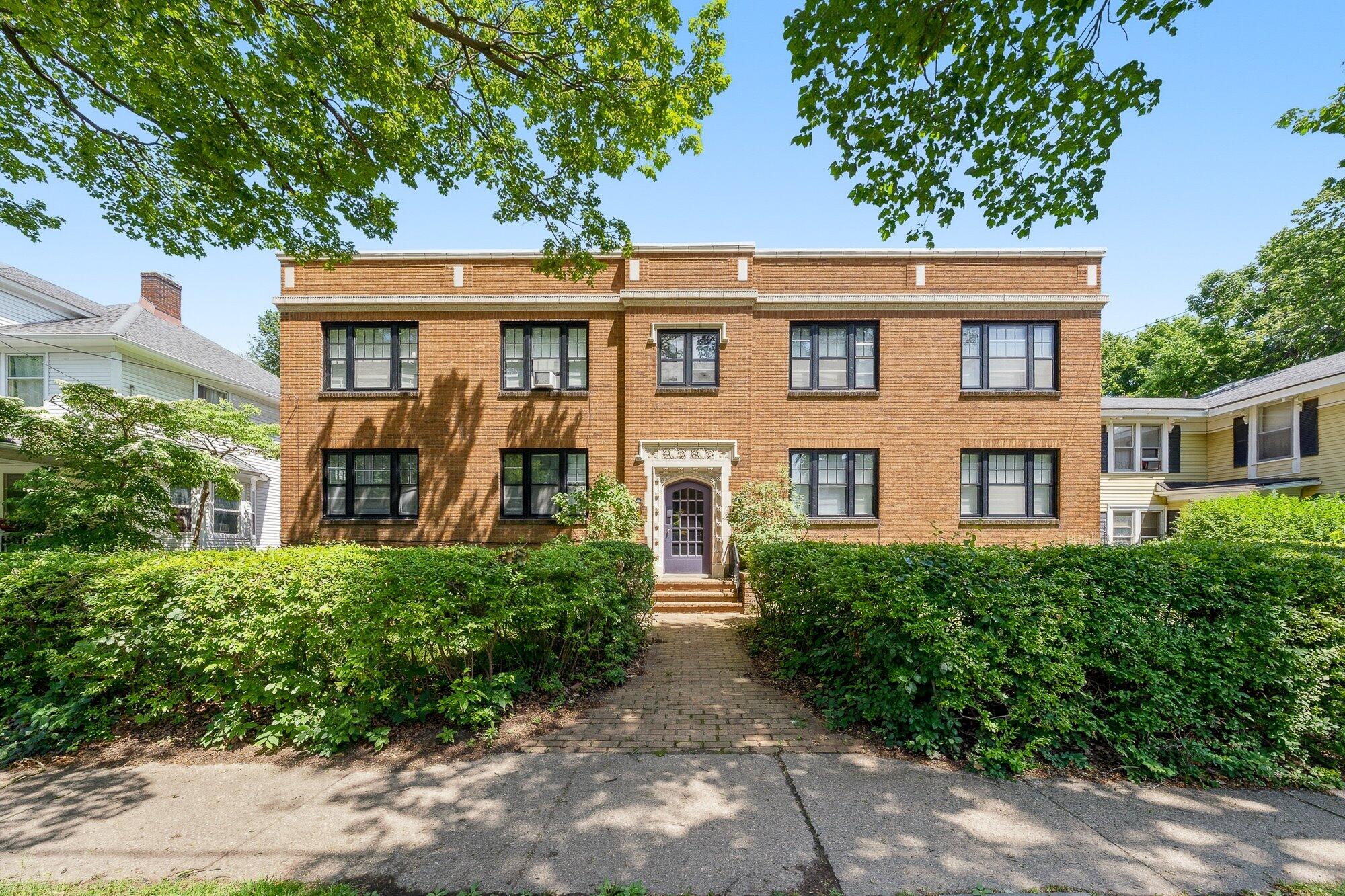 800 W South Street