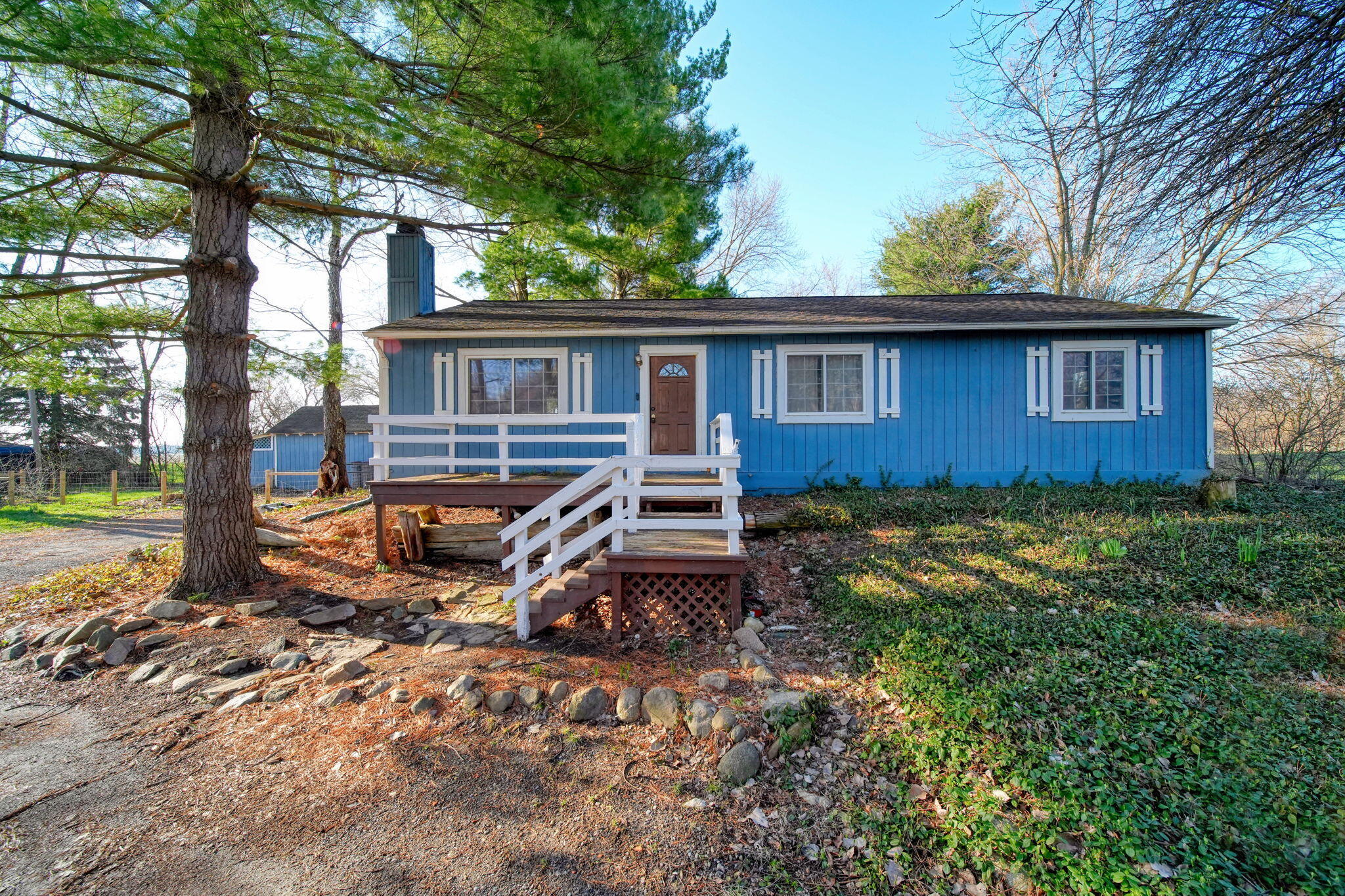 6112 Bemis Road