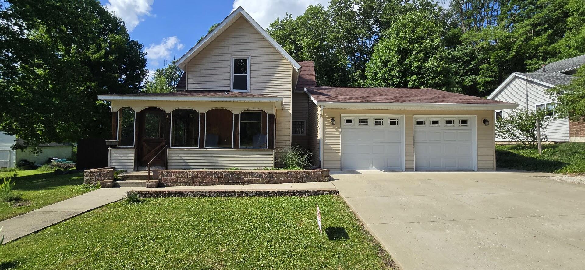 211 Forest Street