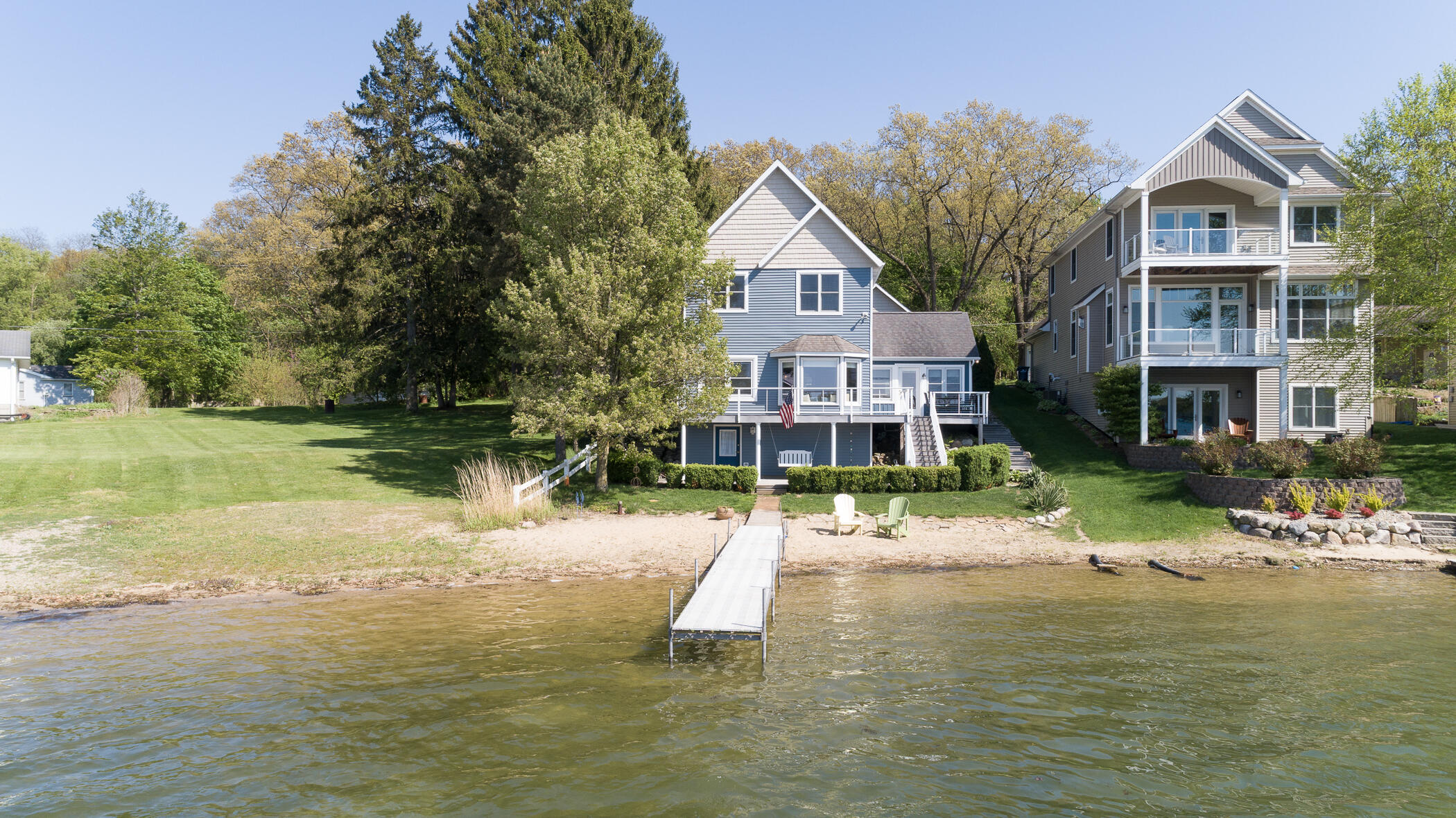 1401 E Crooked Lake Drive