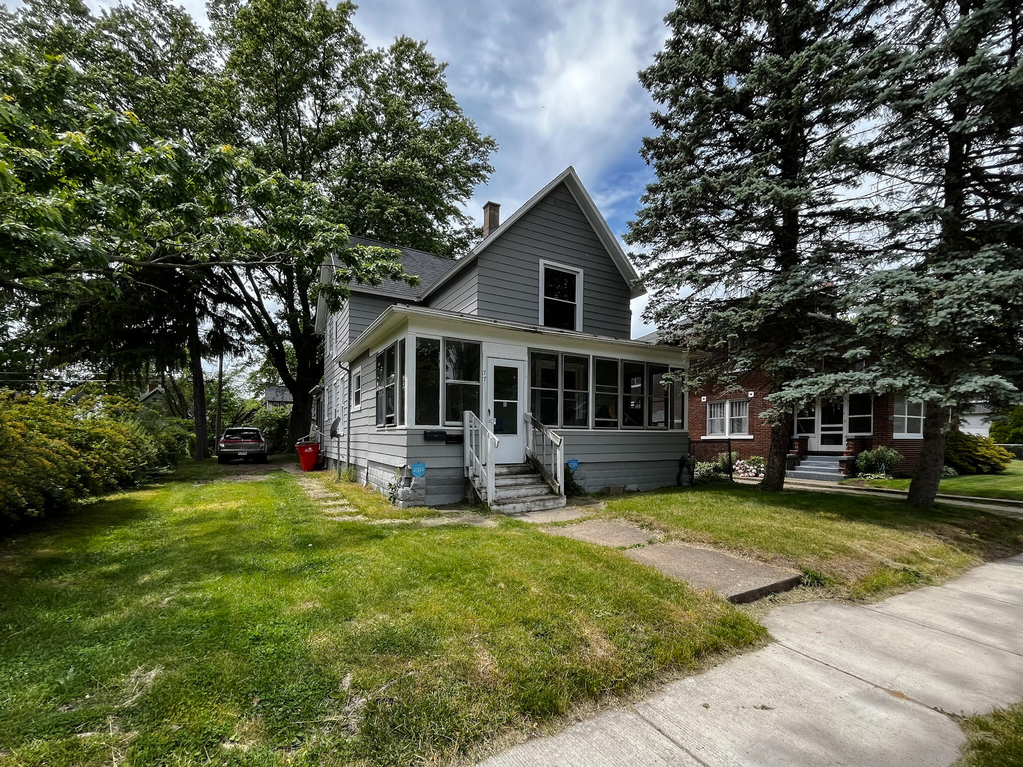 774 Lavette Avenue