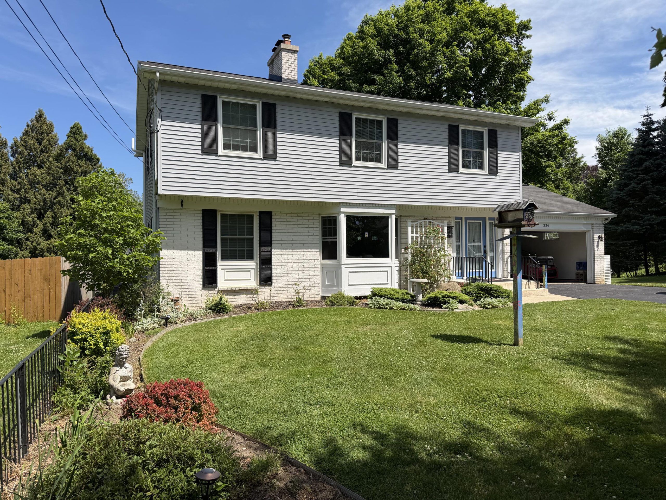 334 N Grand Street
