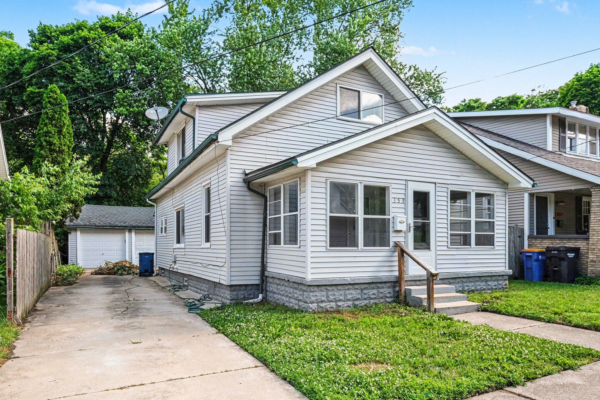 353 Cedar Street NE