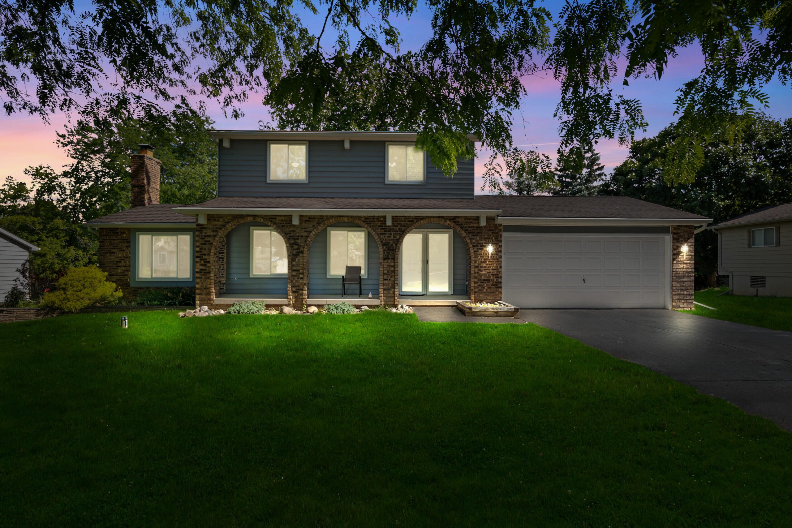 1121 Hollyhock Drive