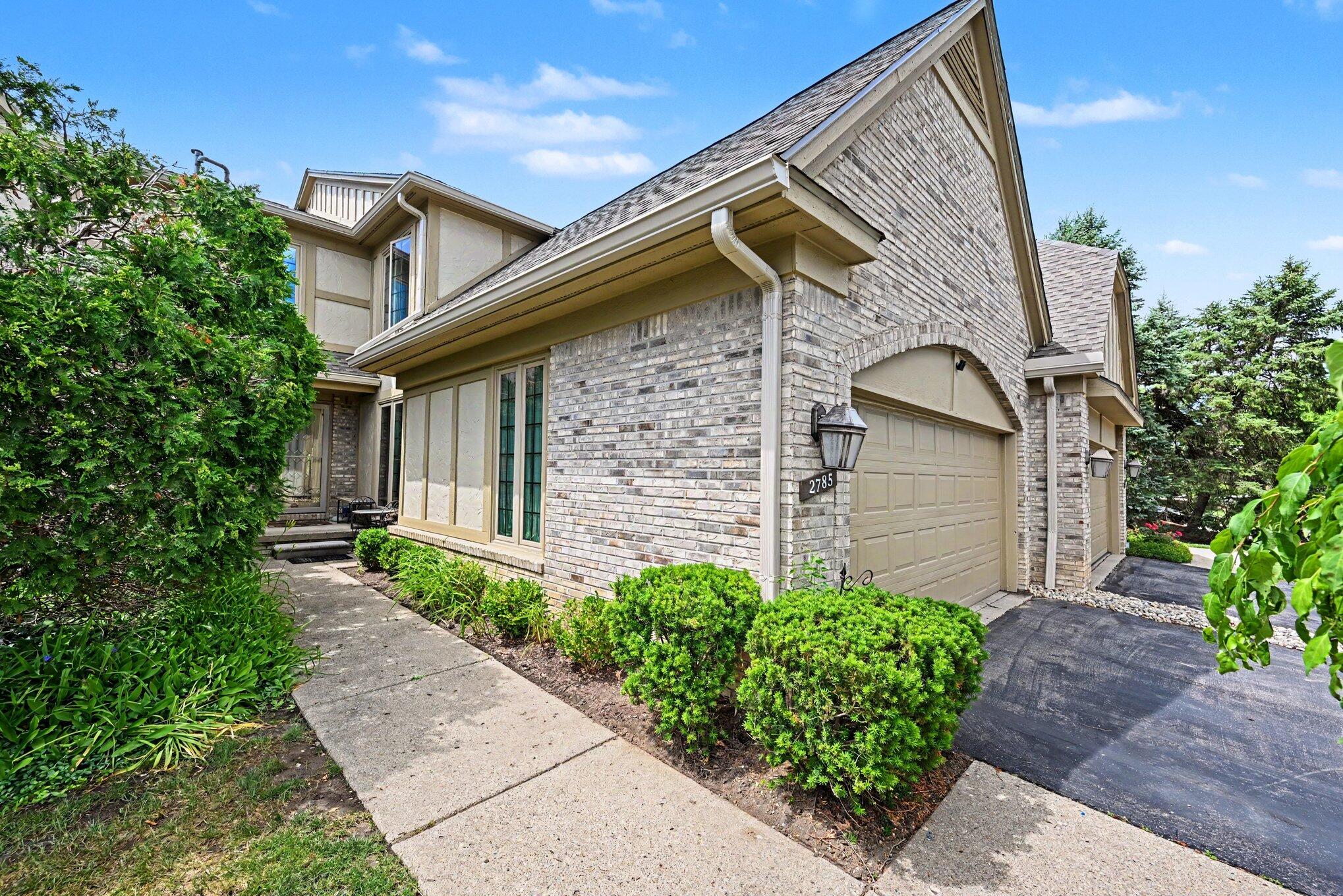 2785 Maitland Drive