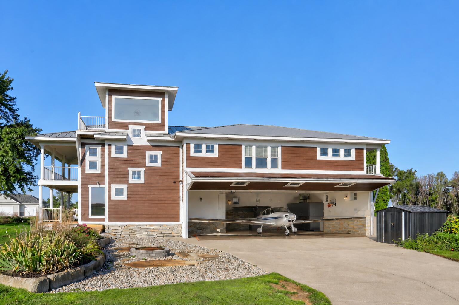 2520 Air Park Drive