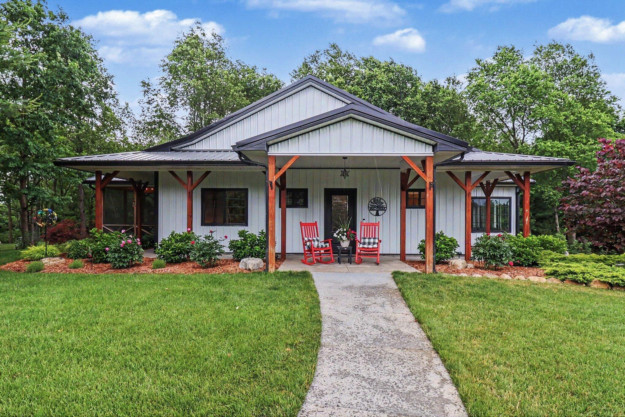 1470 W Adams Road