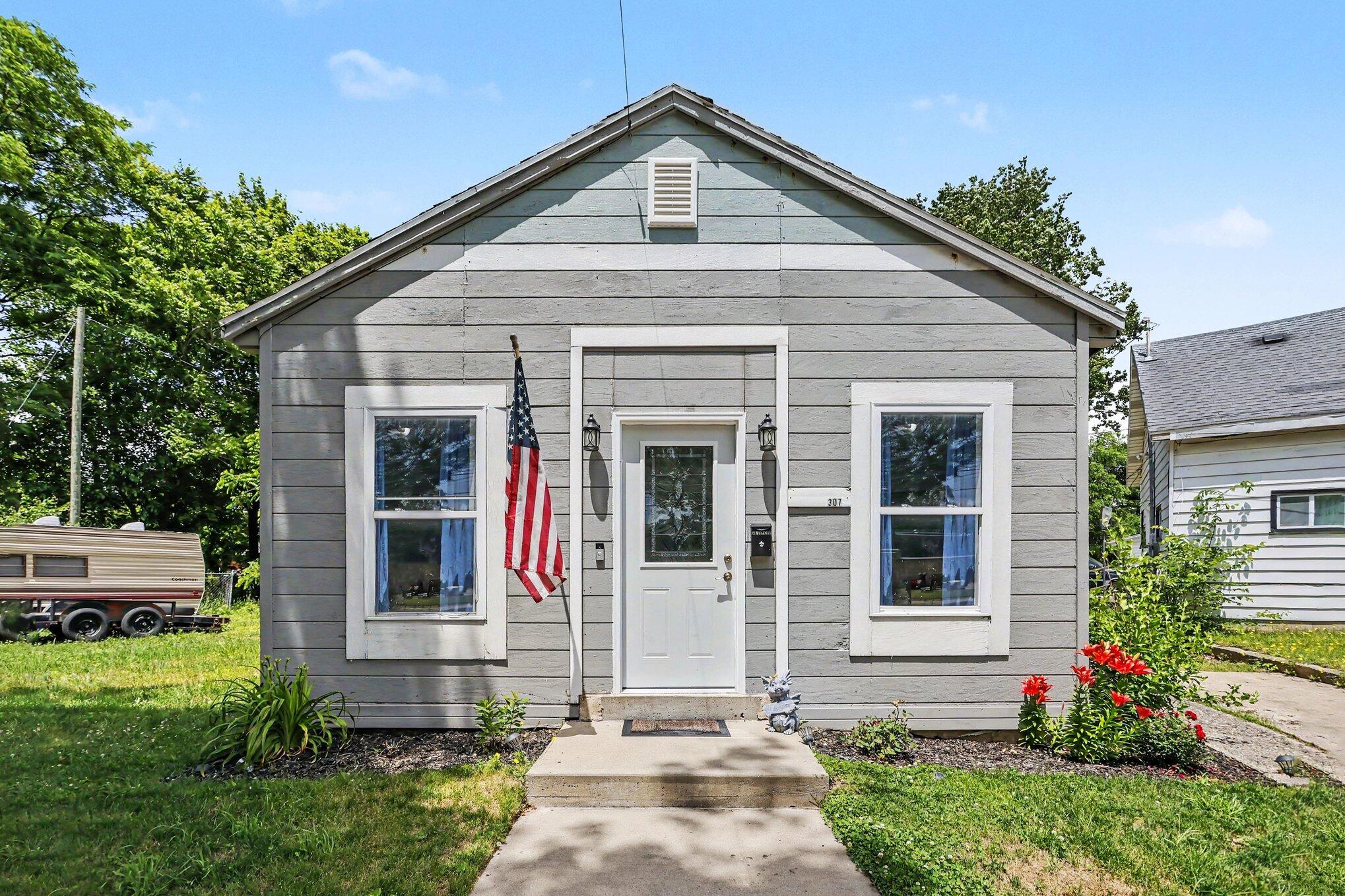 307 E Telegraph Street