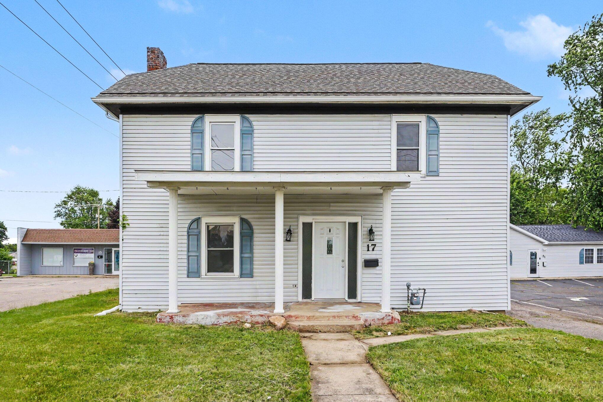 17 N 20th Street N