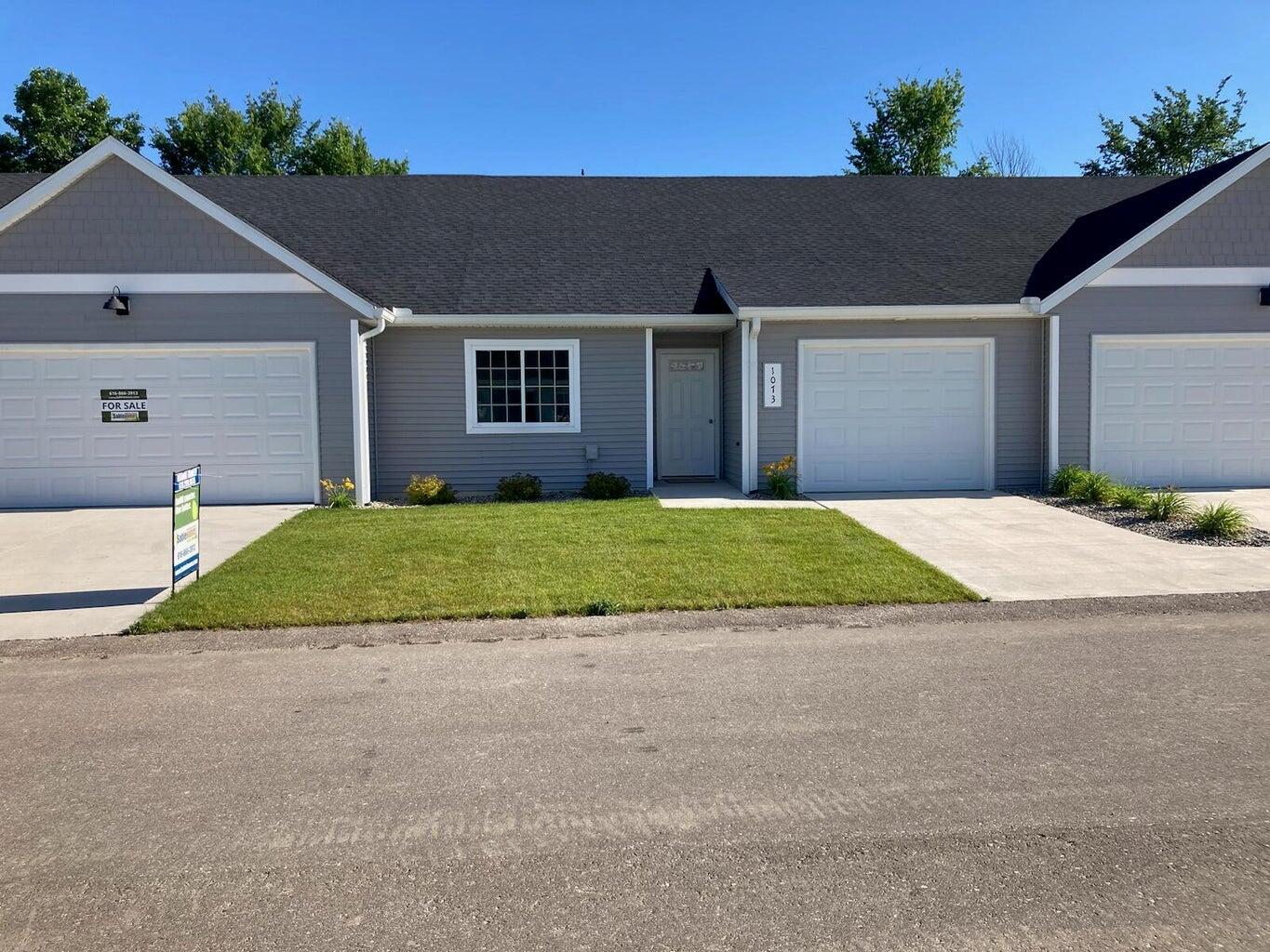 4293 Highpoint Drive Unit: 105