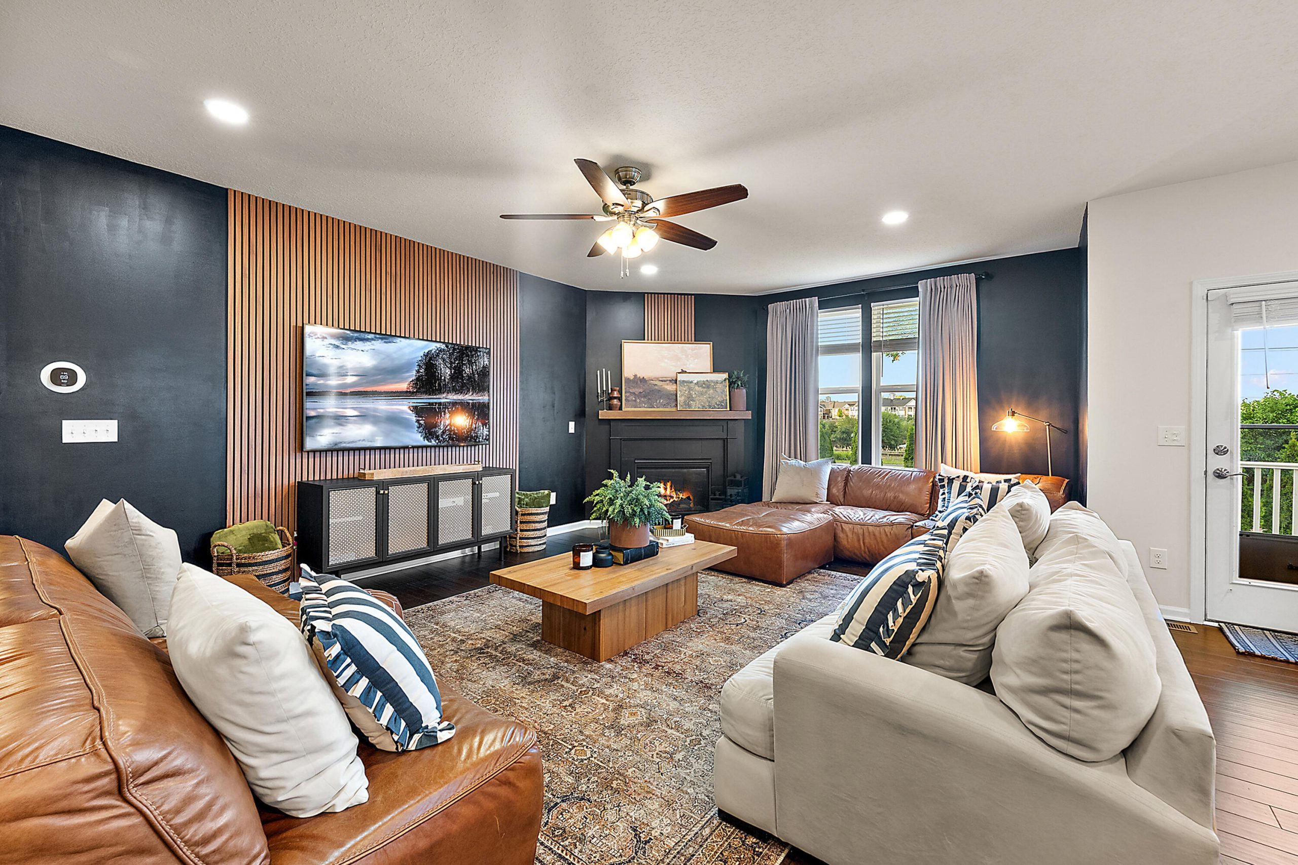 704 Groveland Circle