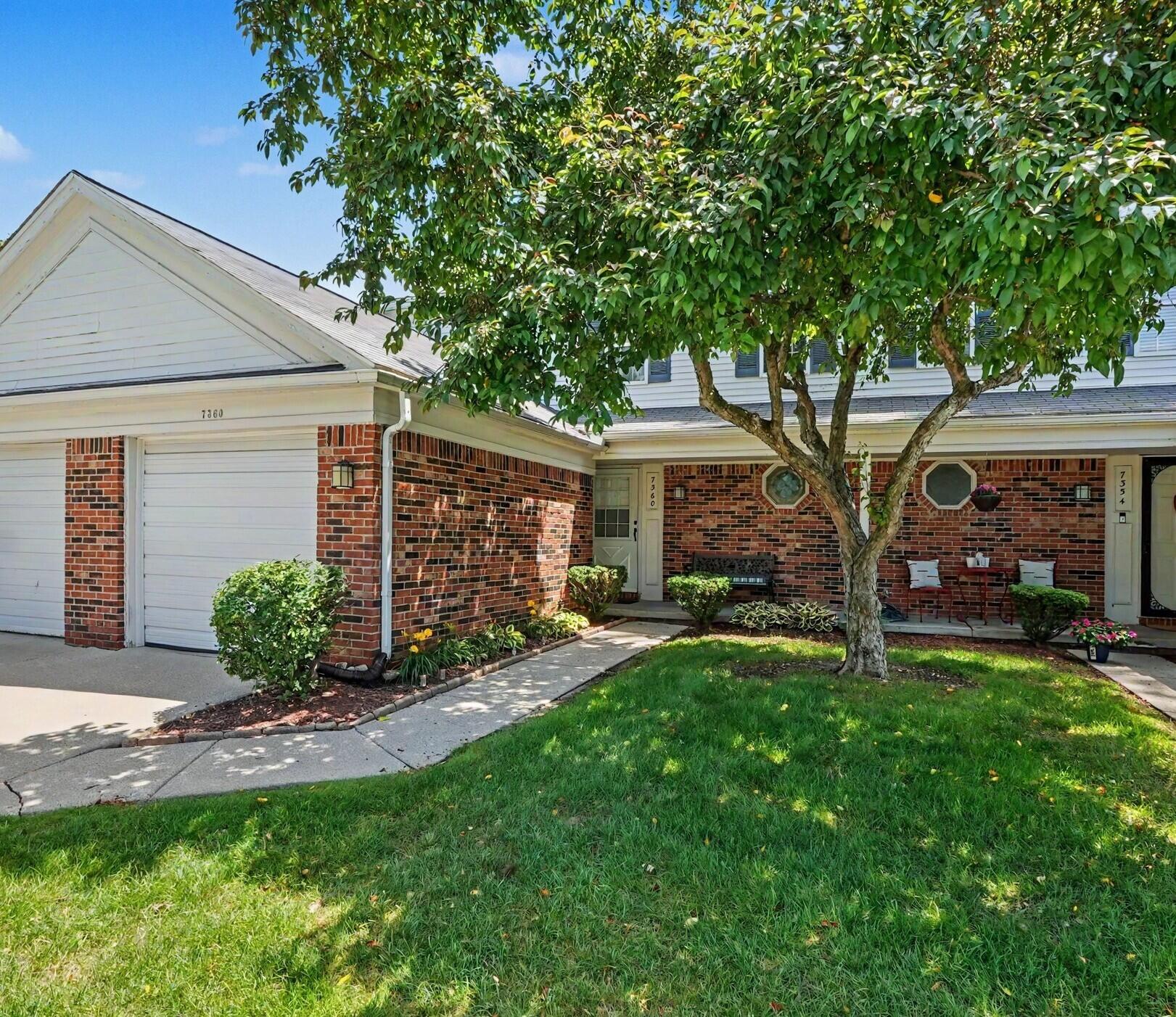 7360 S Kingston Court Unit: 23