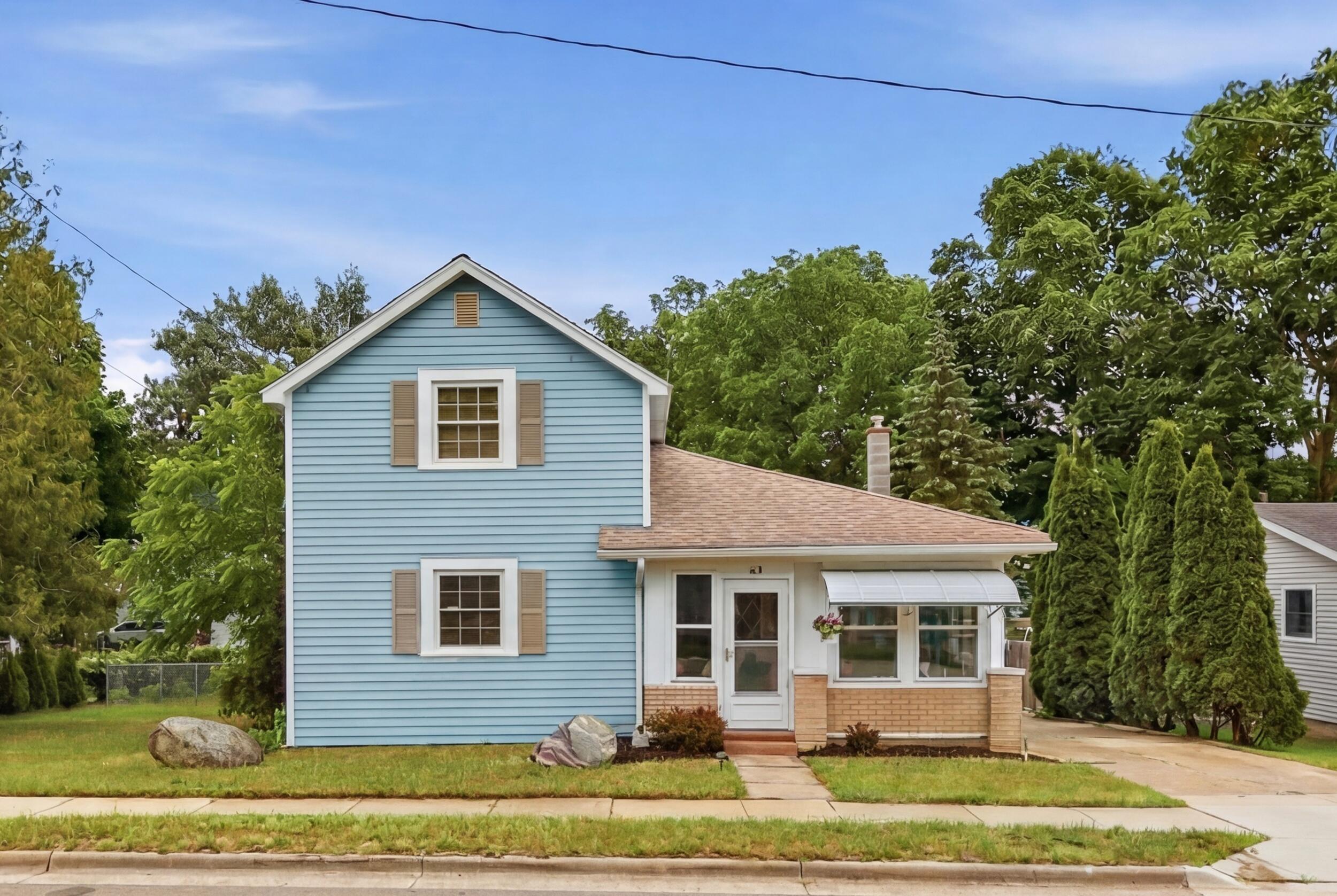 419 N Monroe Street SE