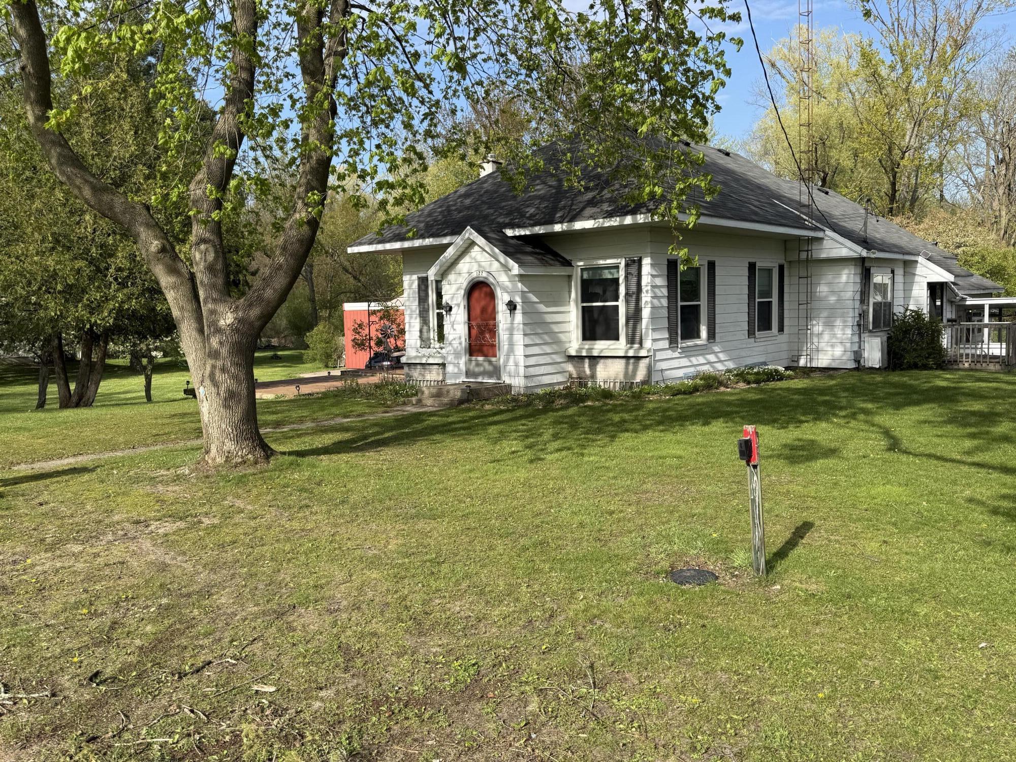 122 N Sherman Street