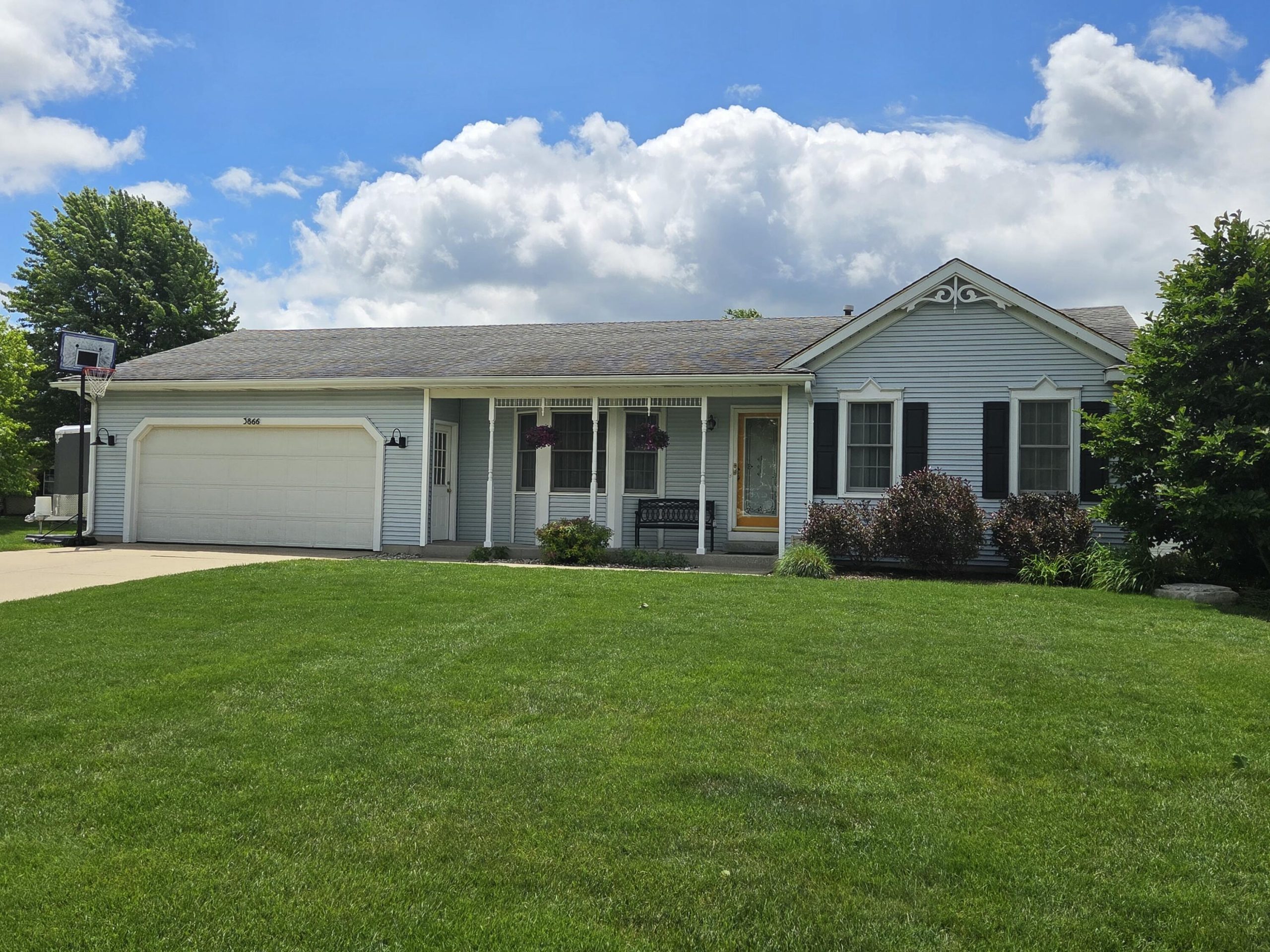 3866 Brookfield Drive