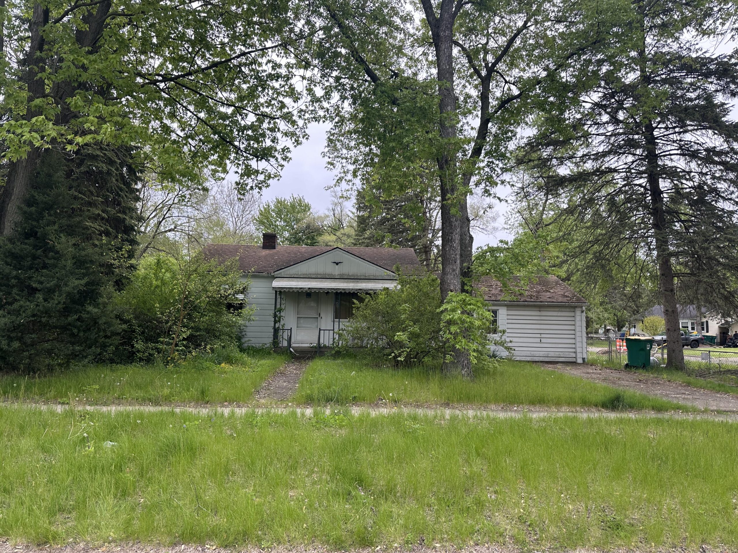 506 Hollis Avenue