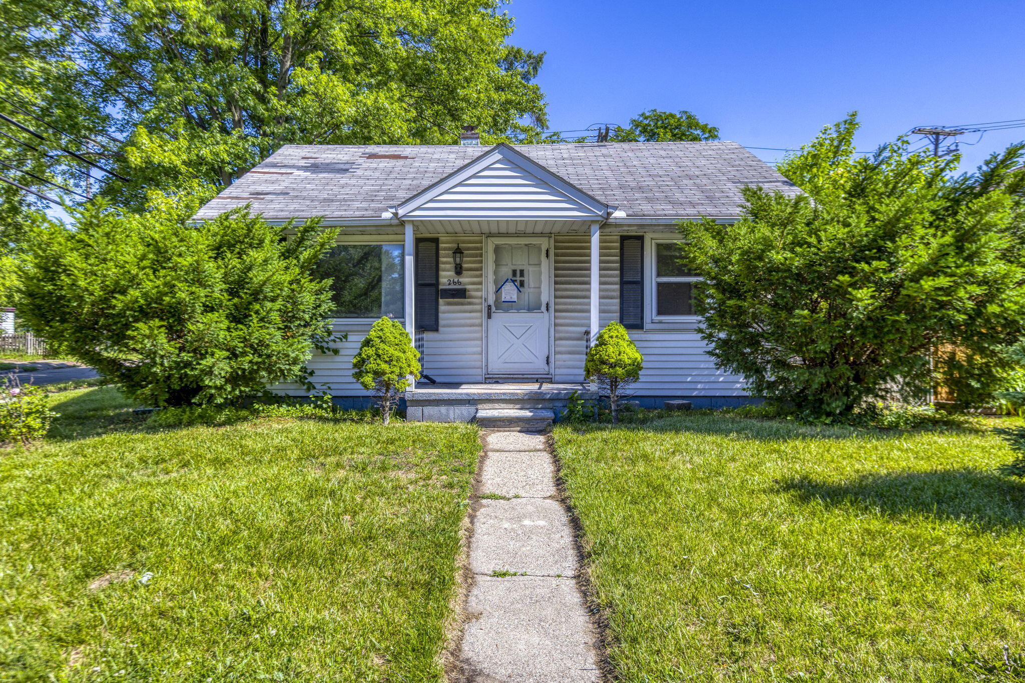 266 W Goulson Avenue