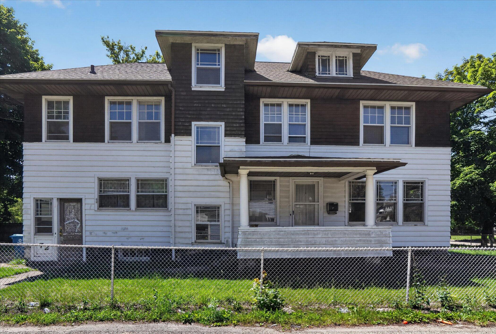 72 Fremont Street