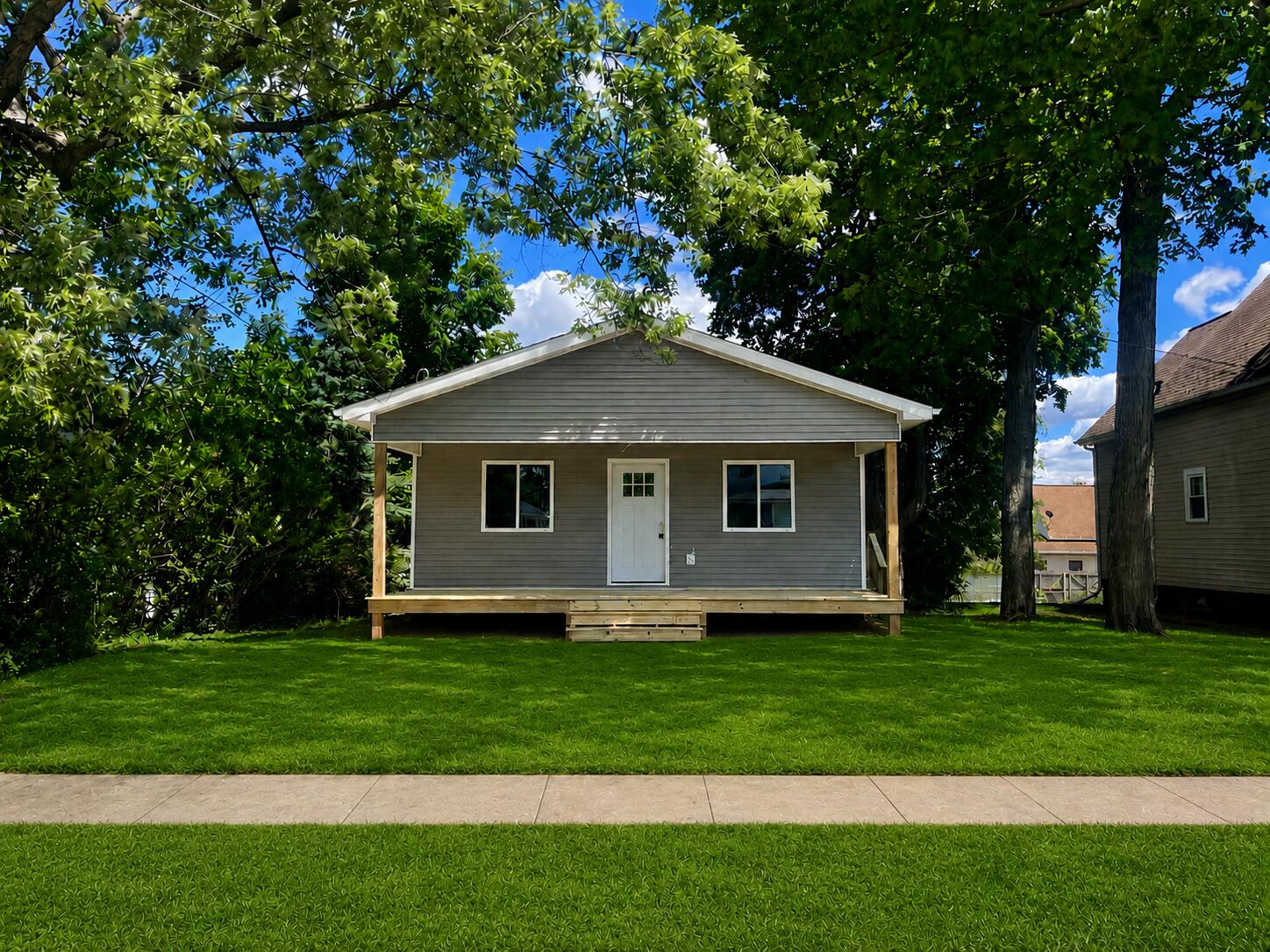 1111 Lansing Avenue
