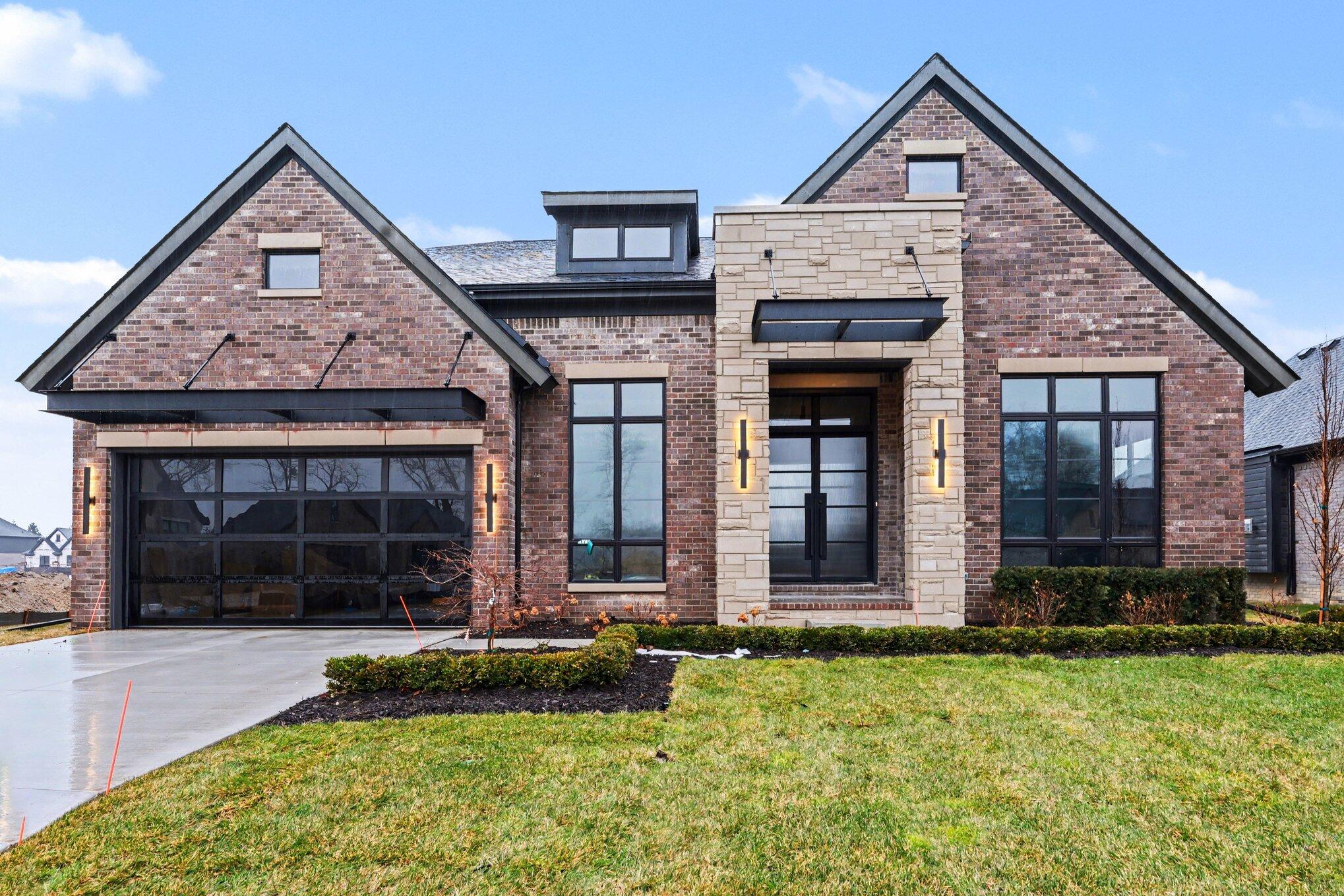 57572 Meadowridge Drive