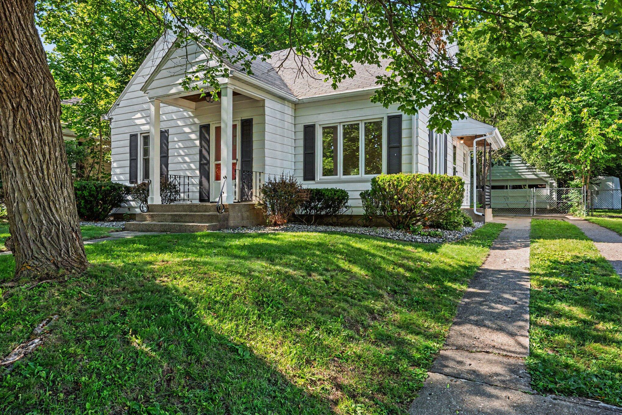614 Fairview Avenue