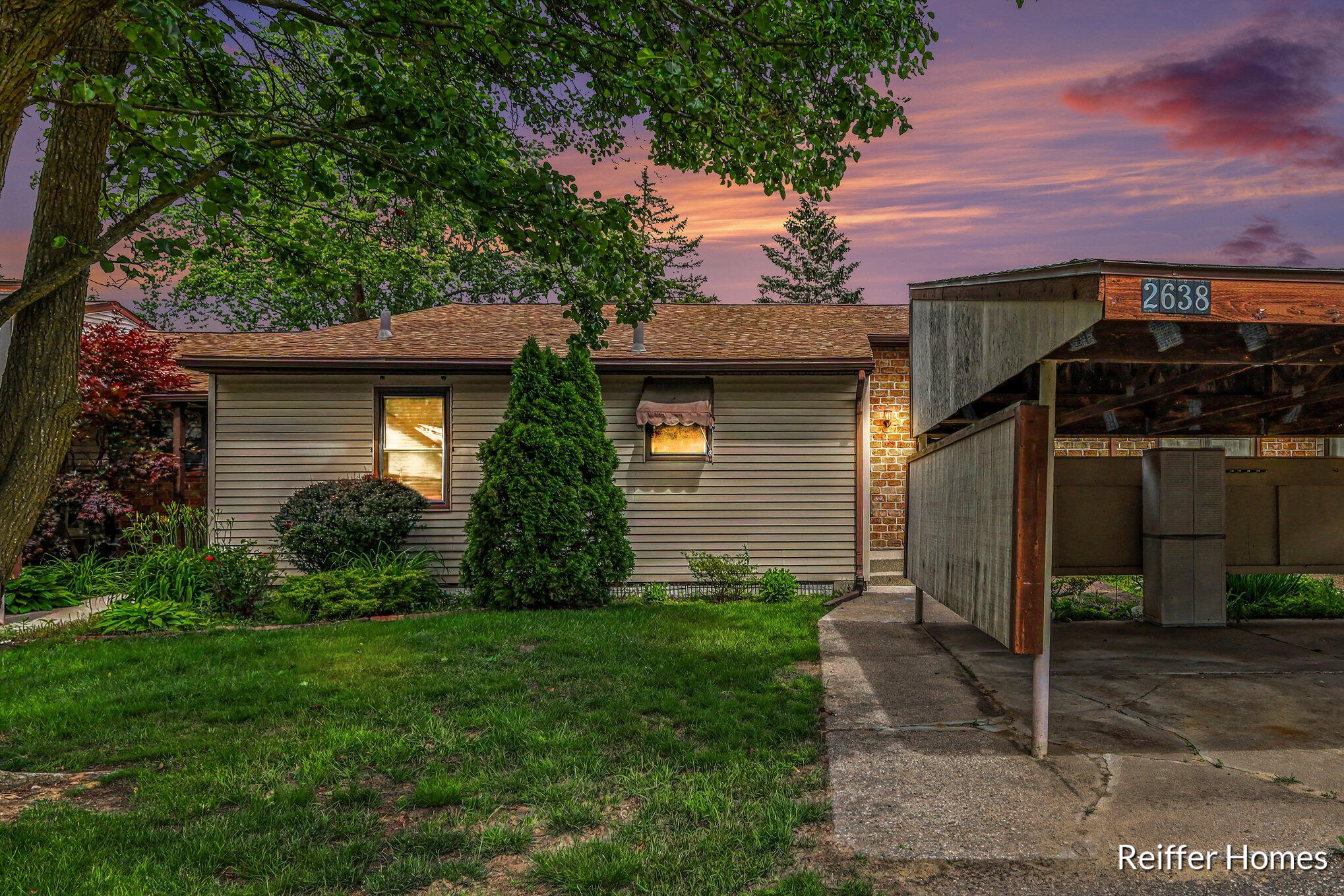 2638 Chatham Woods Drive SE