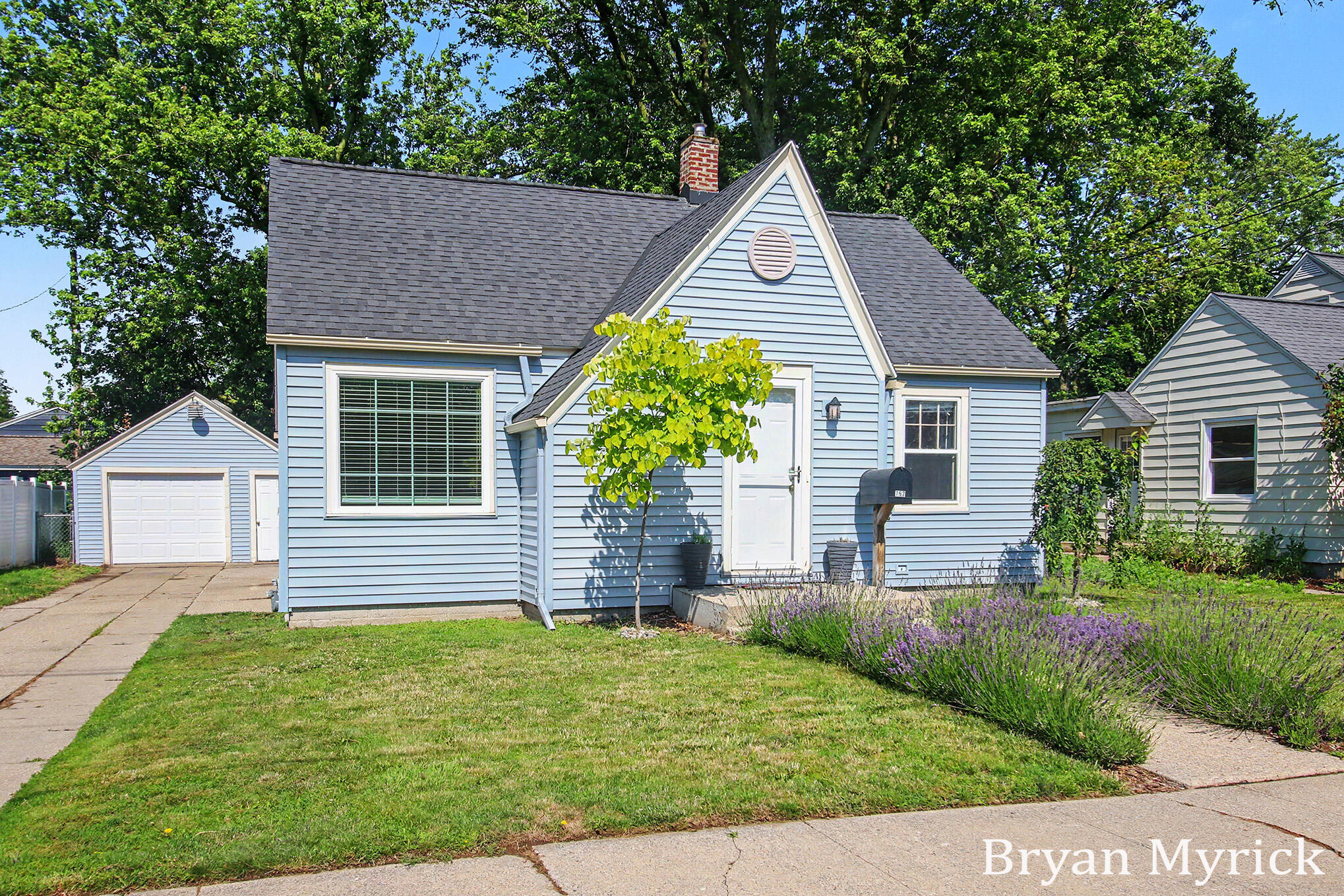 762 Central Avenue
