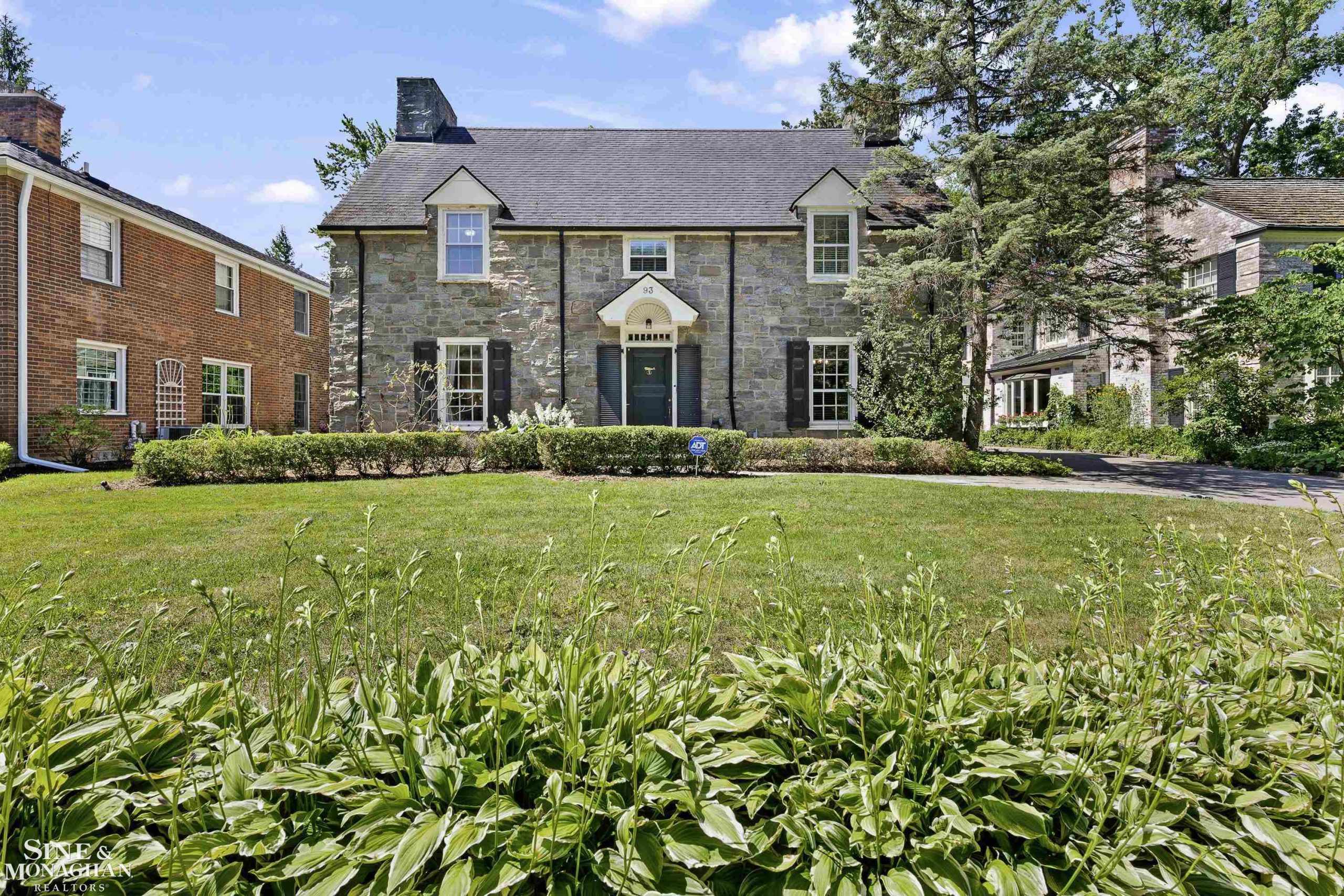 93 Merriweather RD