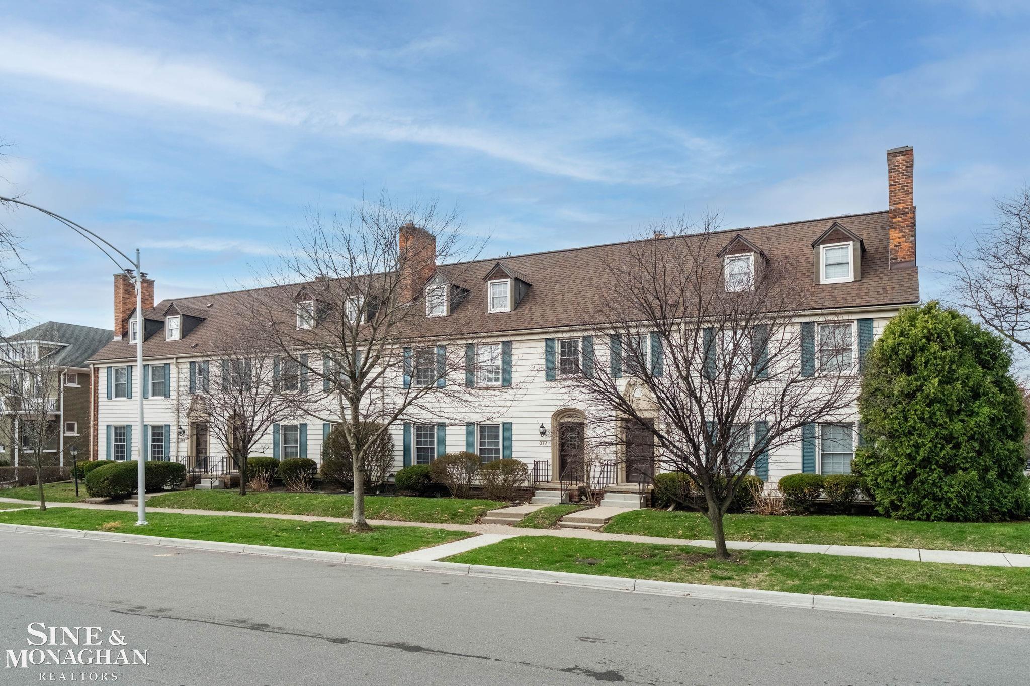 377 Rivard BLVD