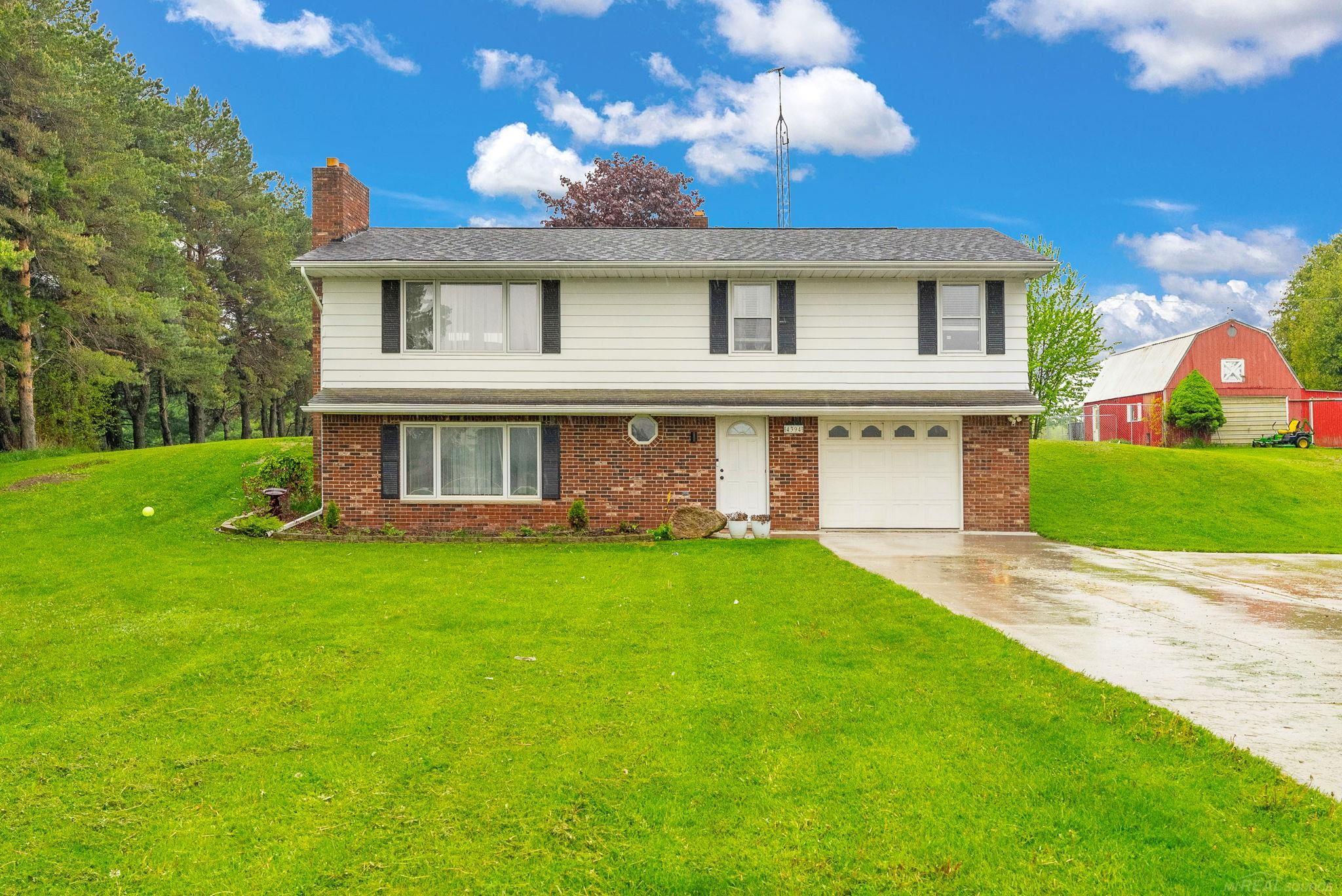 4394 Deckerville RD