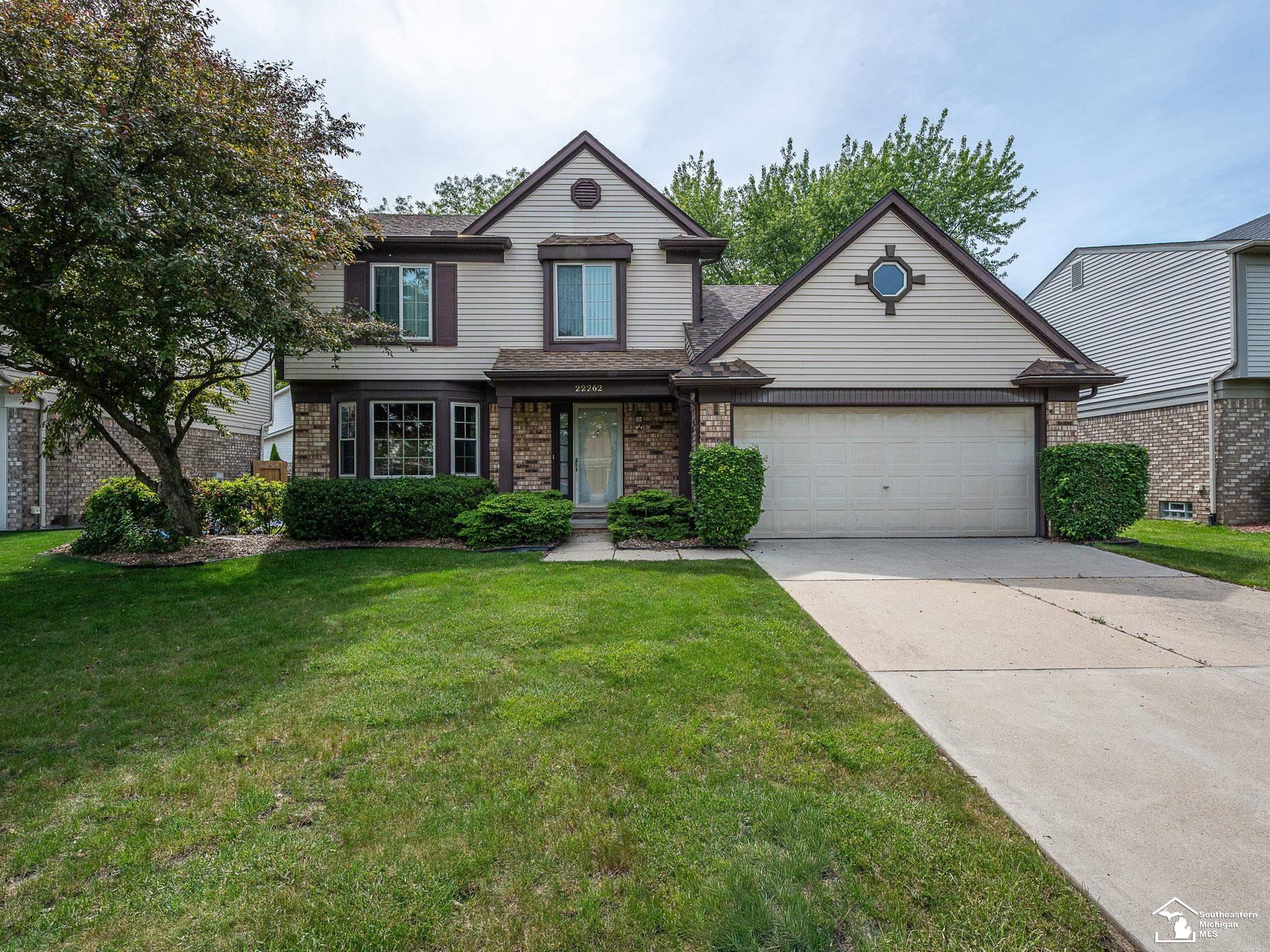 22262 Sherwood LN