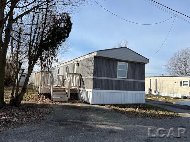 3180 N Adrian