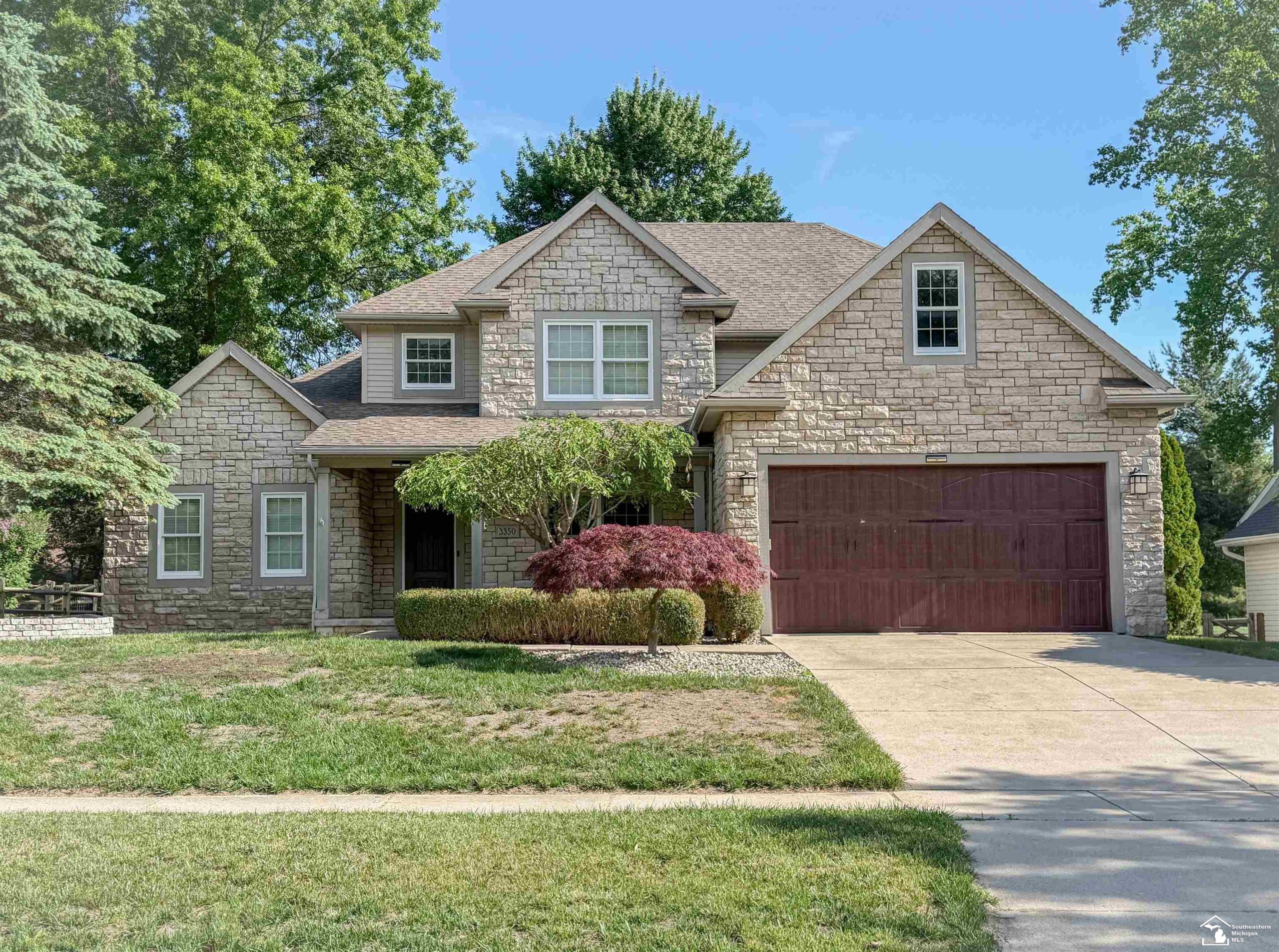 3350 Quail Hollow DR