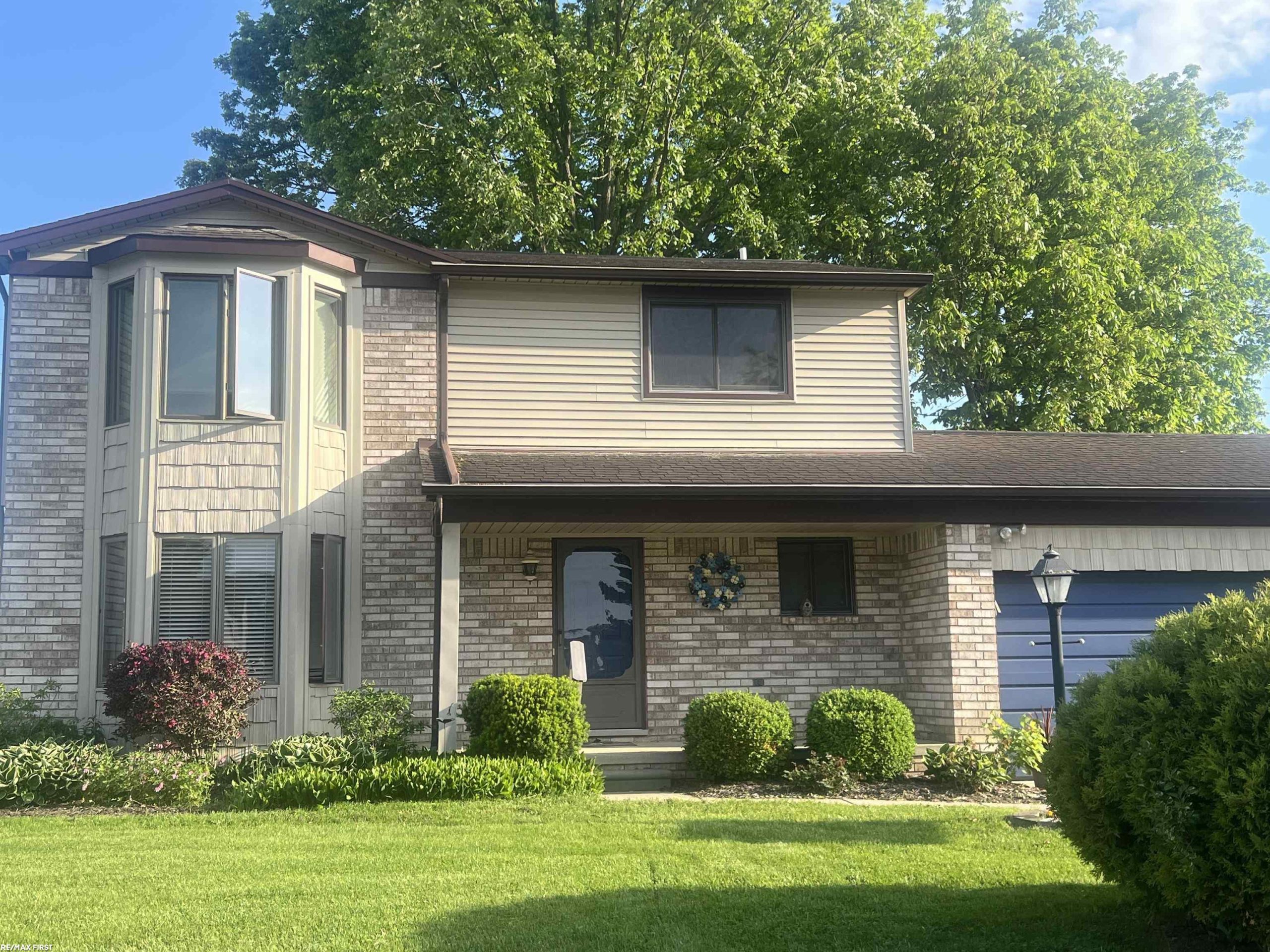 26500 Fairwood DR