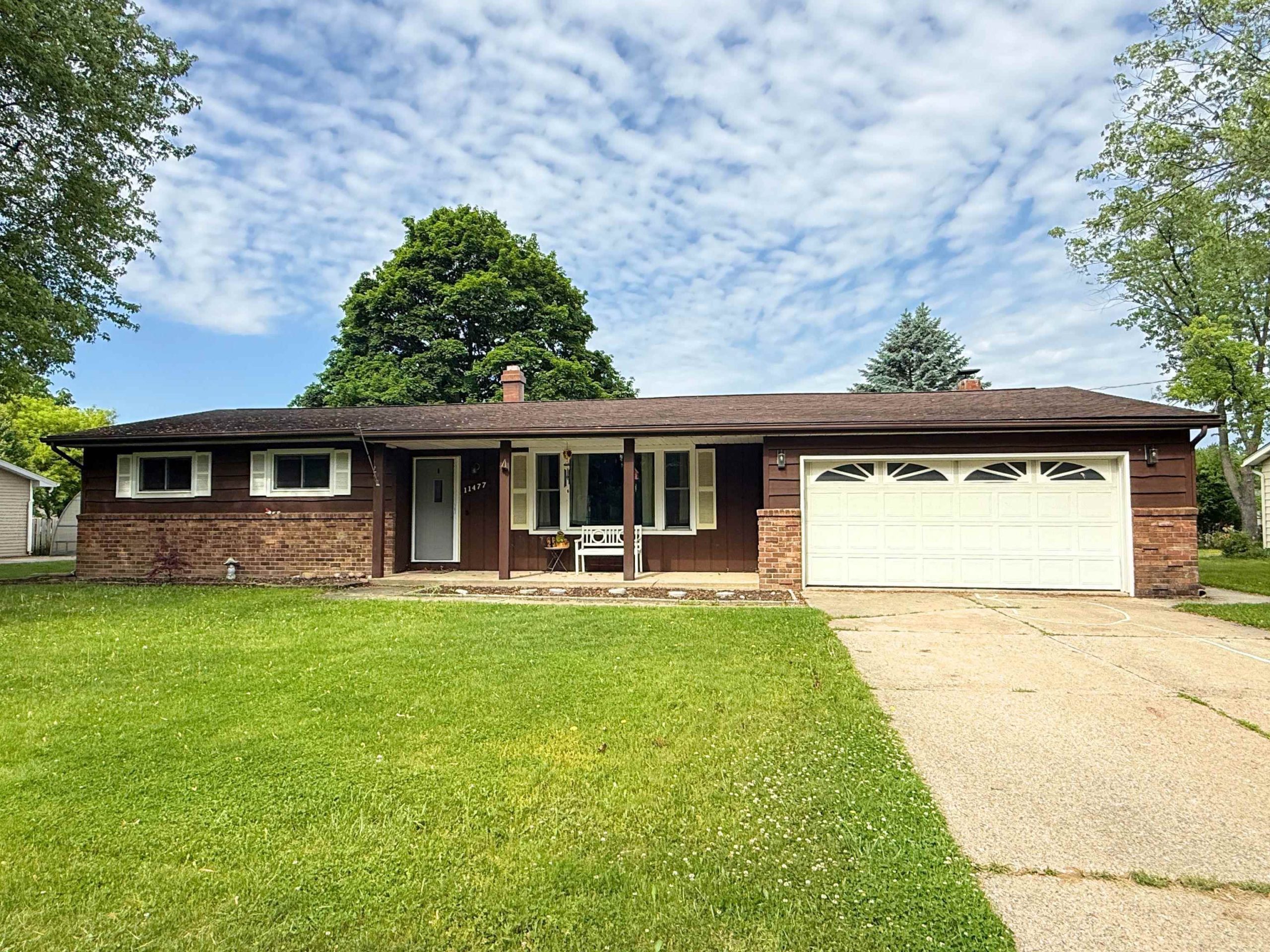11477 Colonial Woods DR
