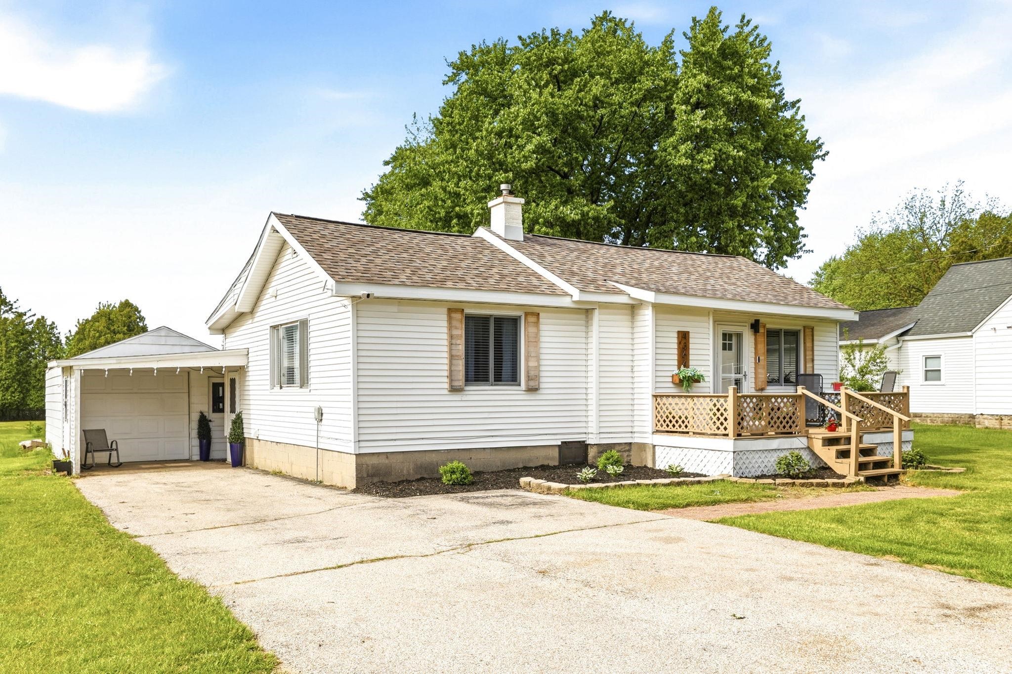 4364 Baker RD