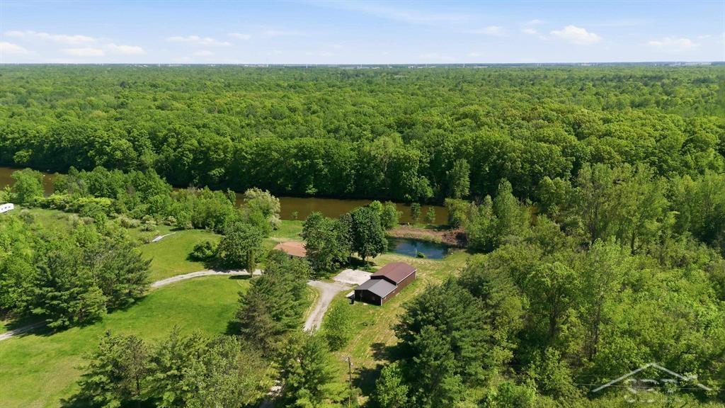 1777 W Pine River RD