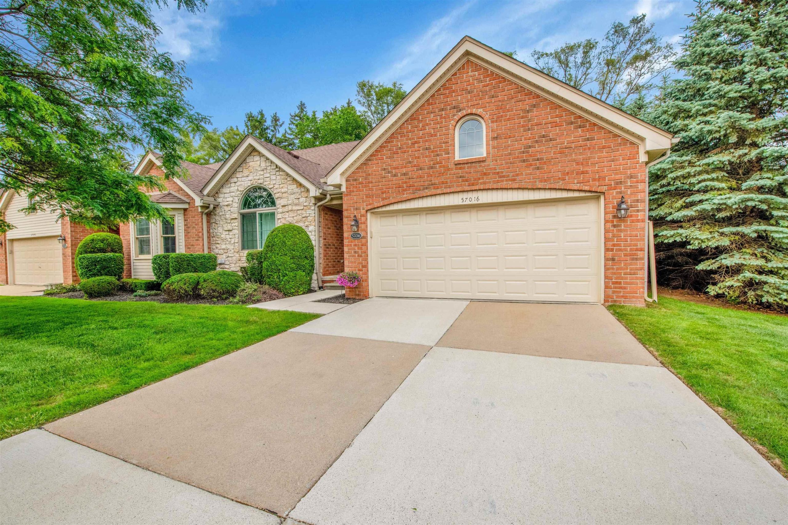 57016 Megan Dr DR