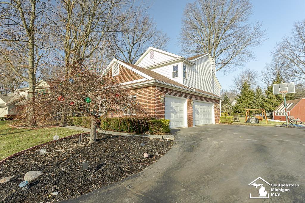 6820 stonegate DR