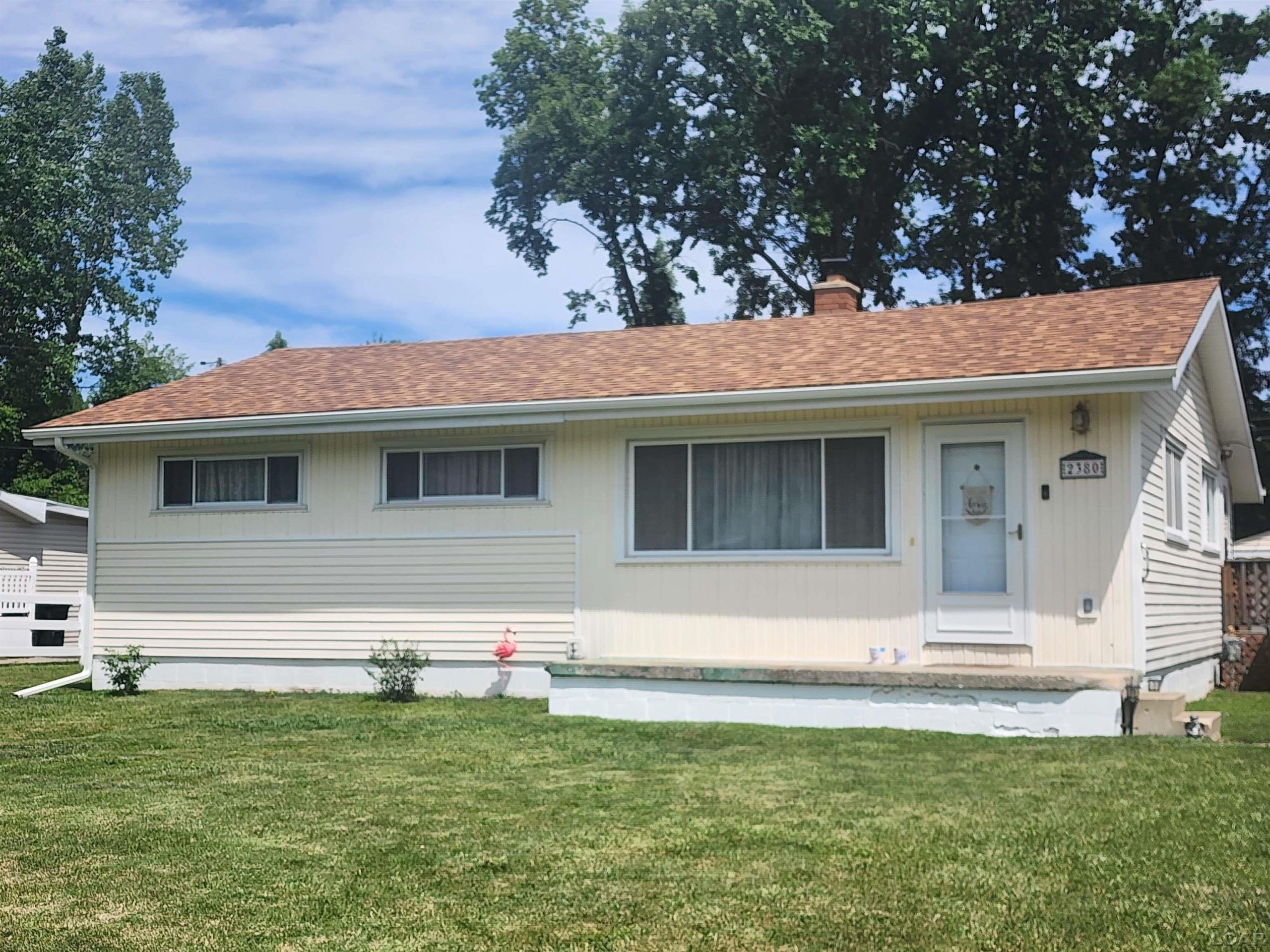 2380 Linden DR