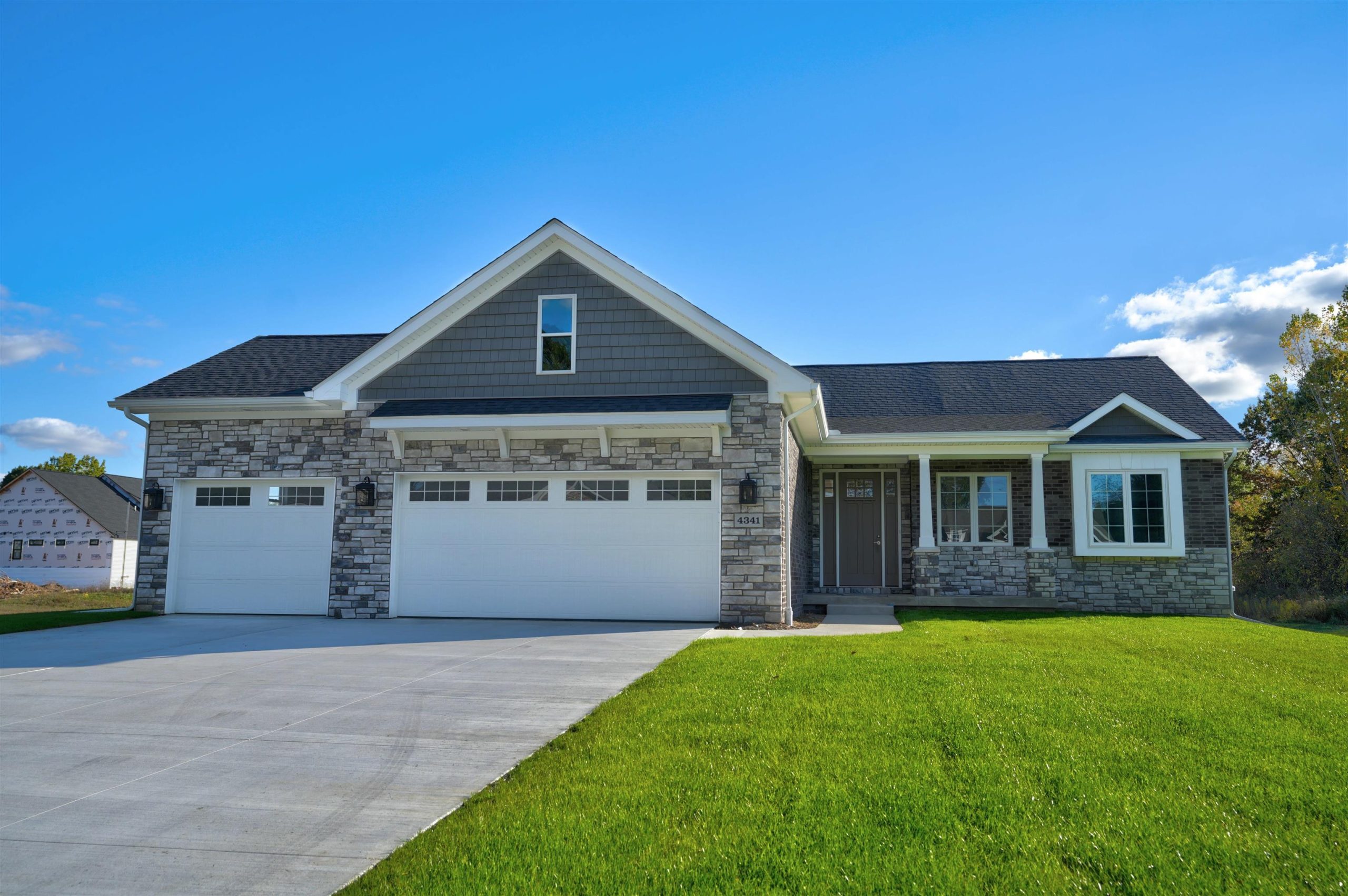 4341 Stepping Stone LN