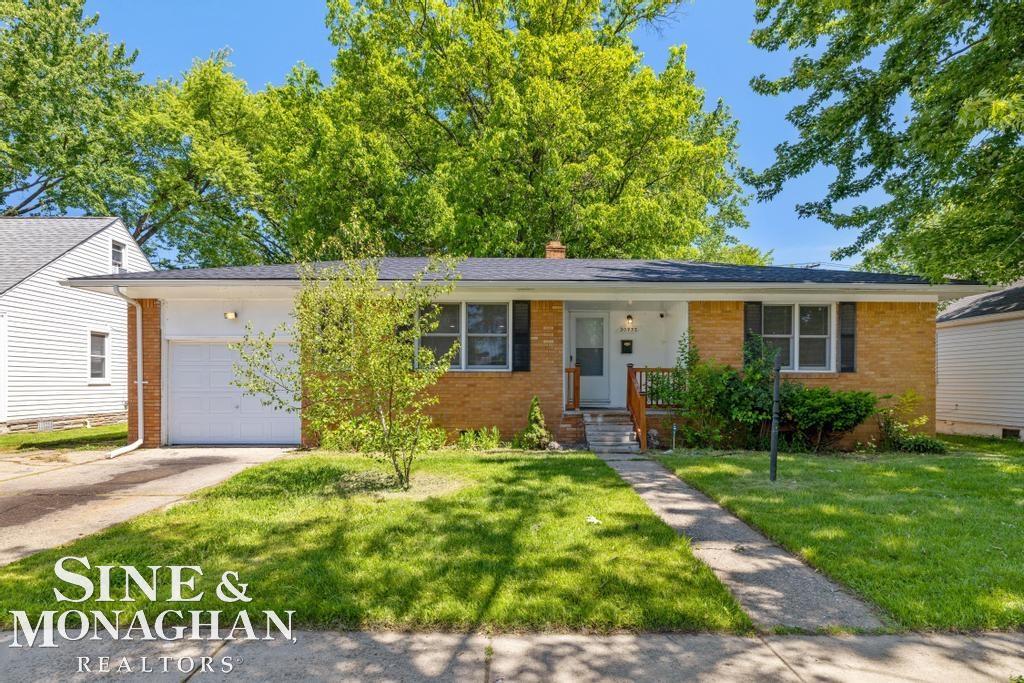 20933 Ridgemont RD