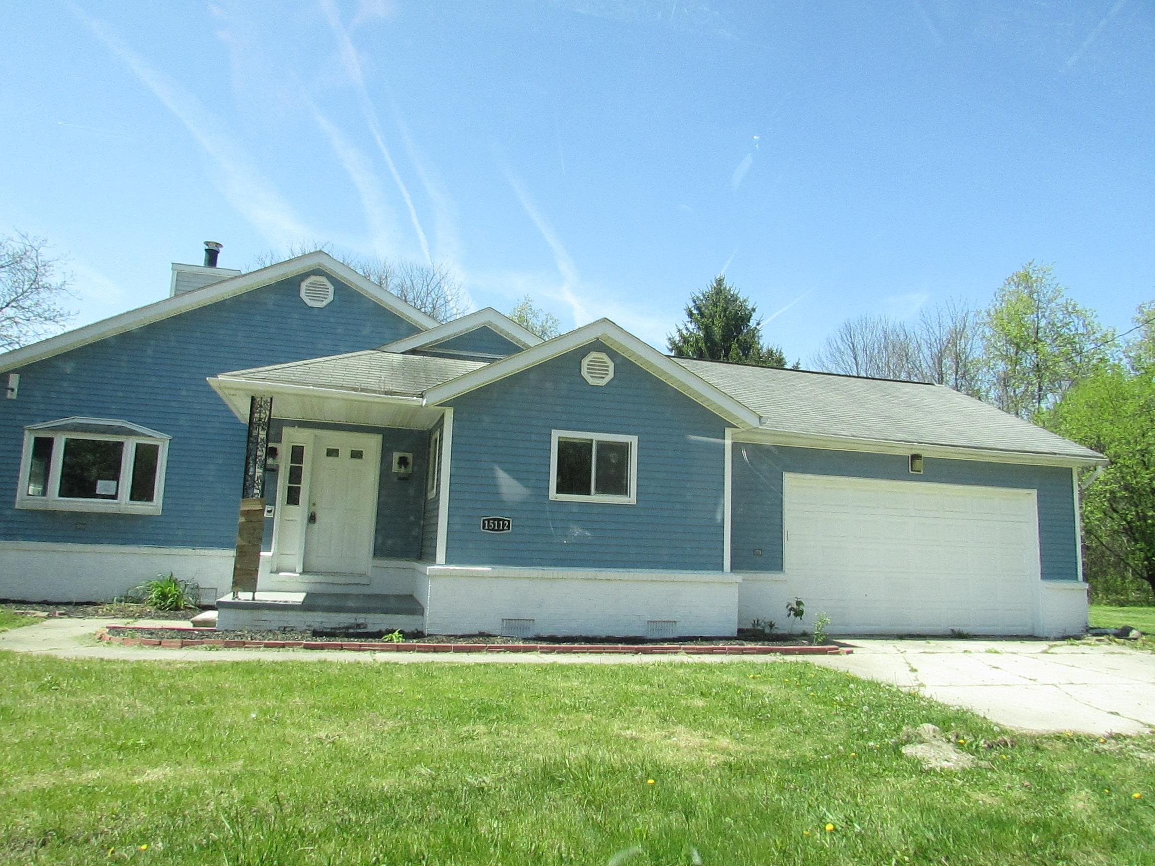 15112 Blueberry DR