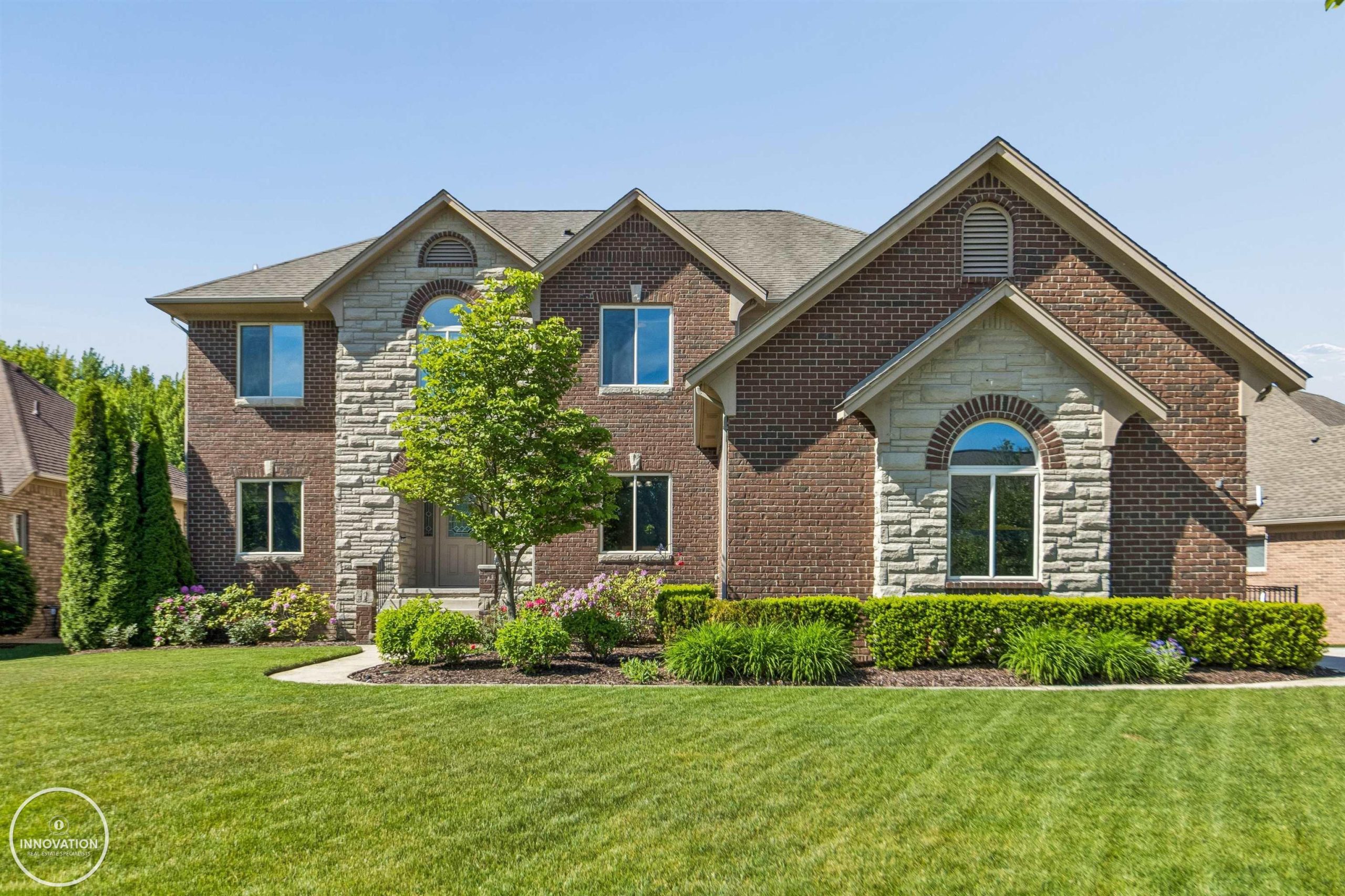 19060 Bedford DR