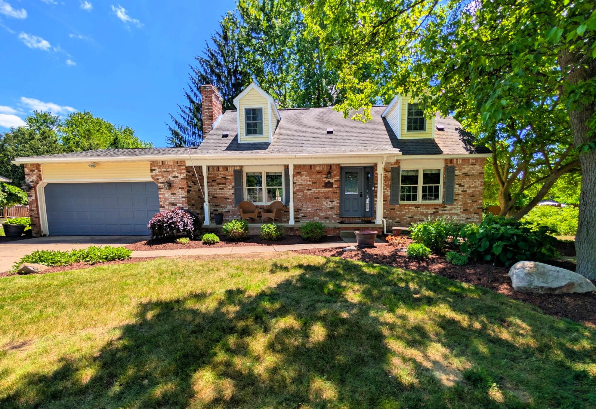 1536 Suzanne CT