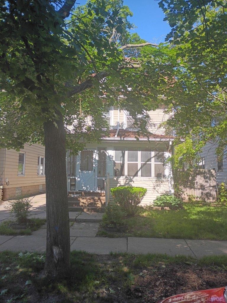 320 Huron