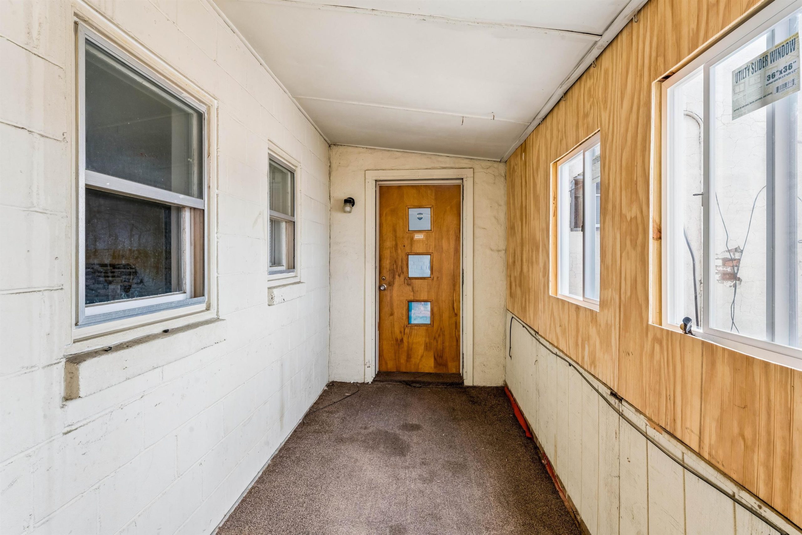 111 N Shiawassee Upper Unit