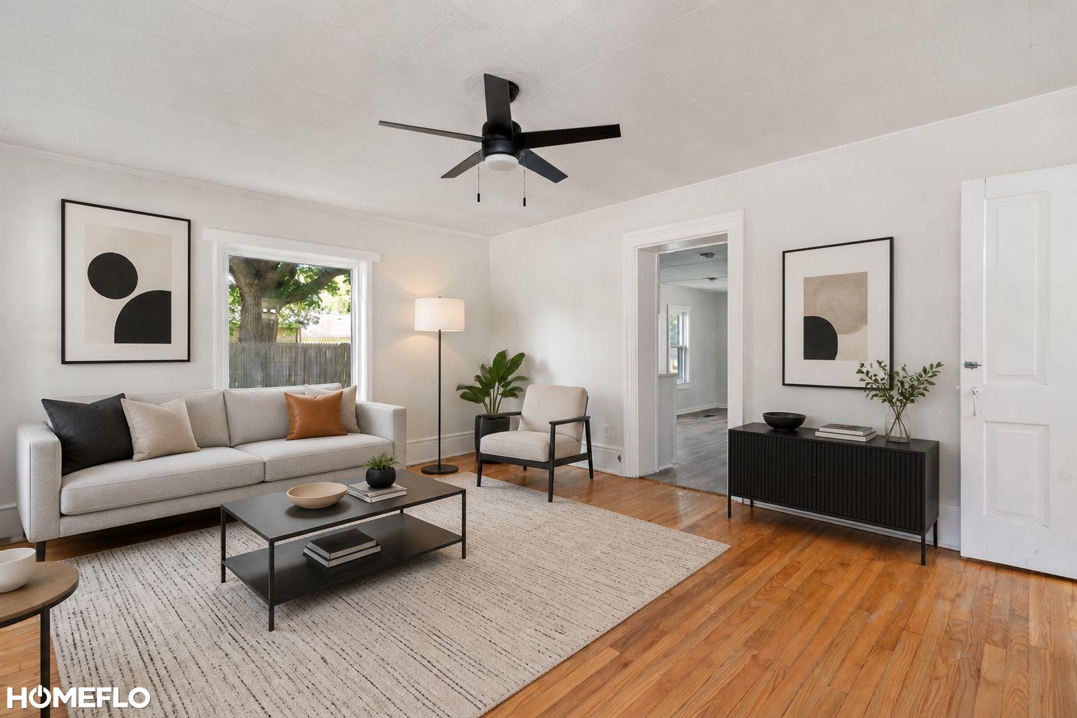240 W 3rd ST