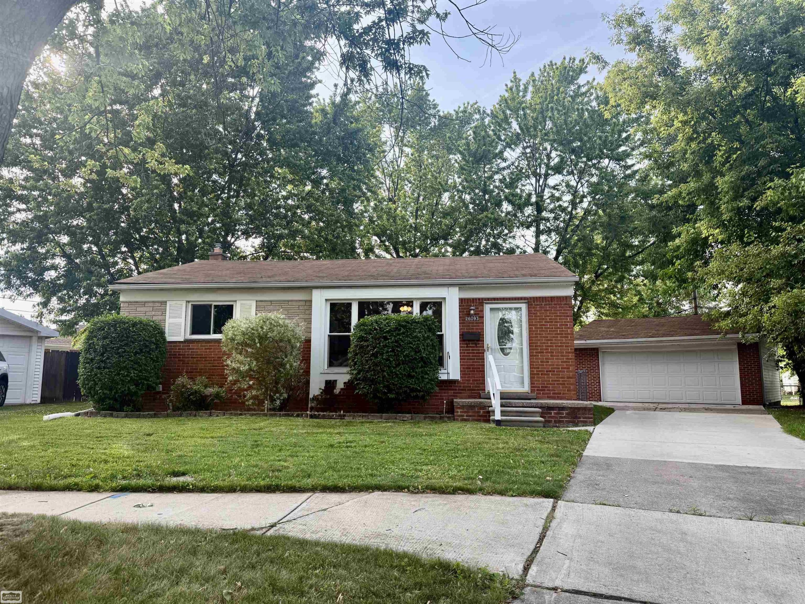 26093 La Salle Ct. ST