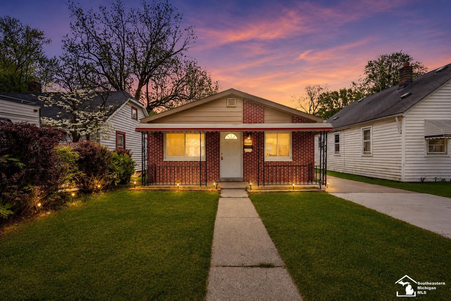 5885 Sylvia ST
